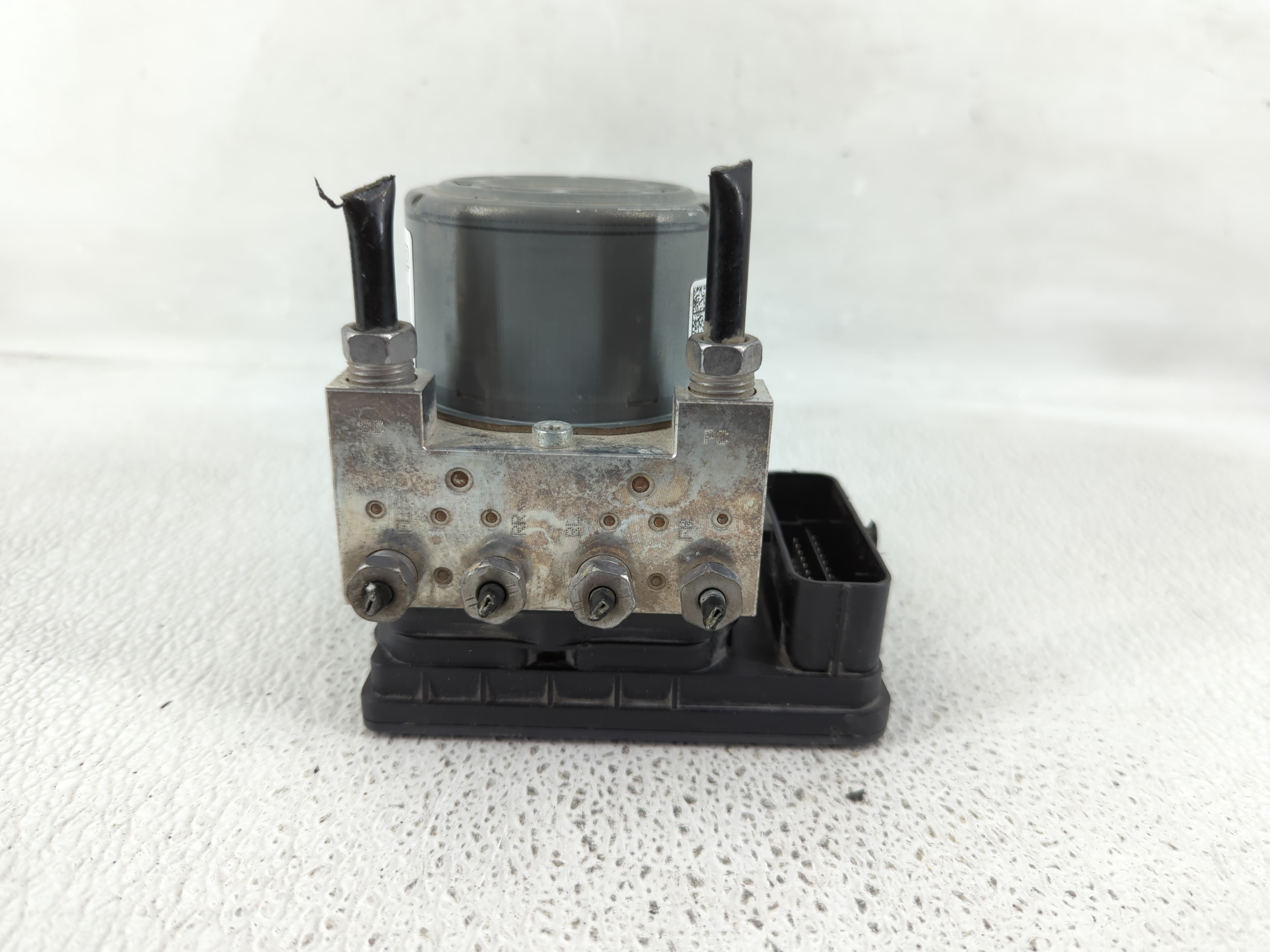 2013-2013 Cadillac Ats Abs Pump Control Module 1186846 - Oemusedautoparts1.com