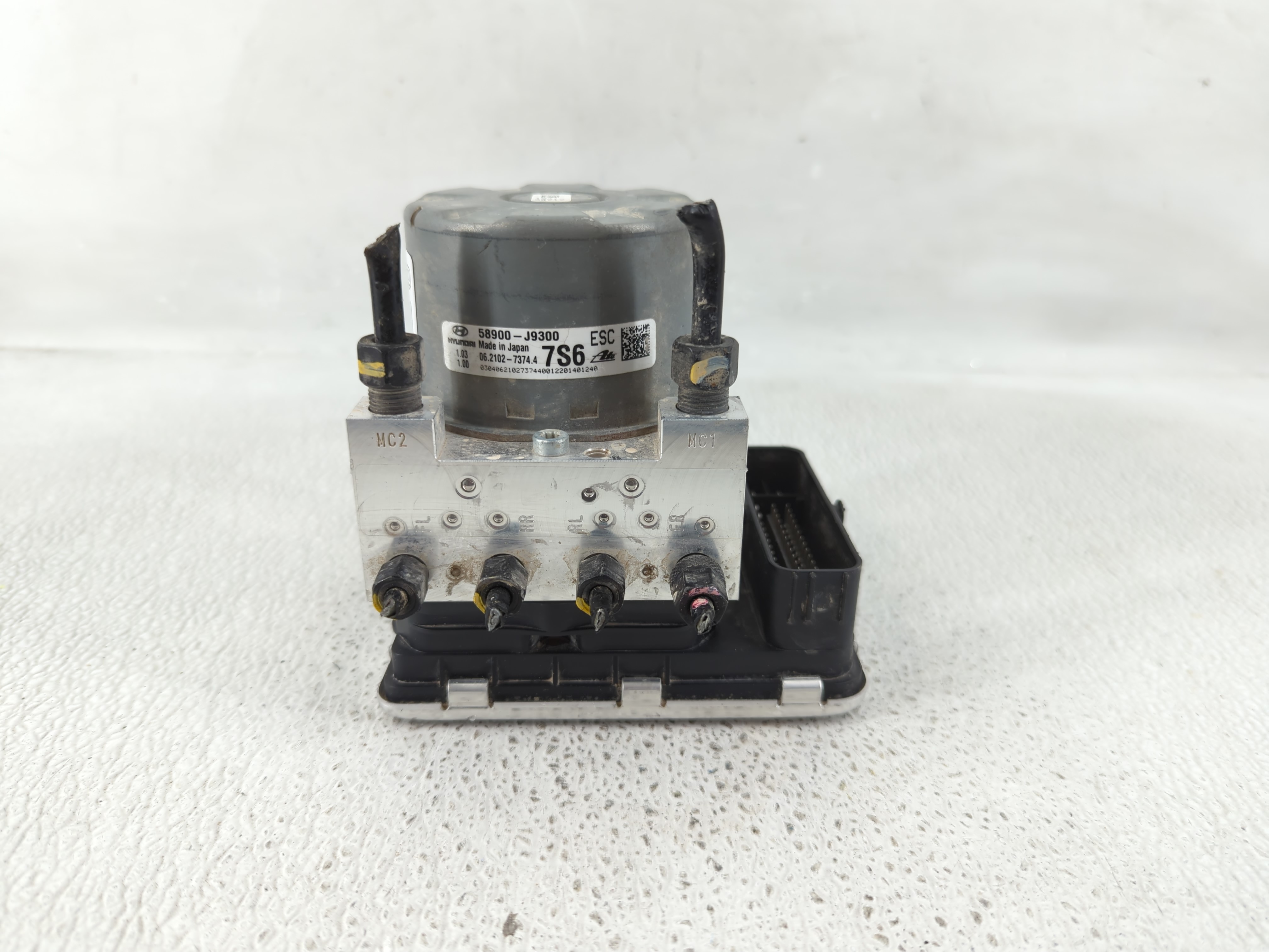 2022-2022 Hyundai Kona Abs Pump Control Module 1186847 - Oemusedautoparts1.com