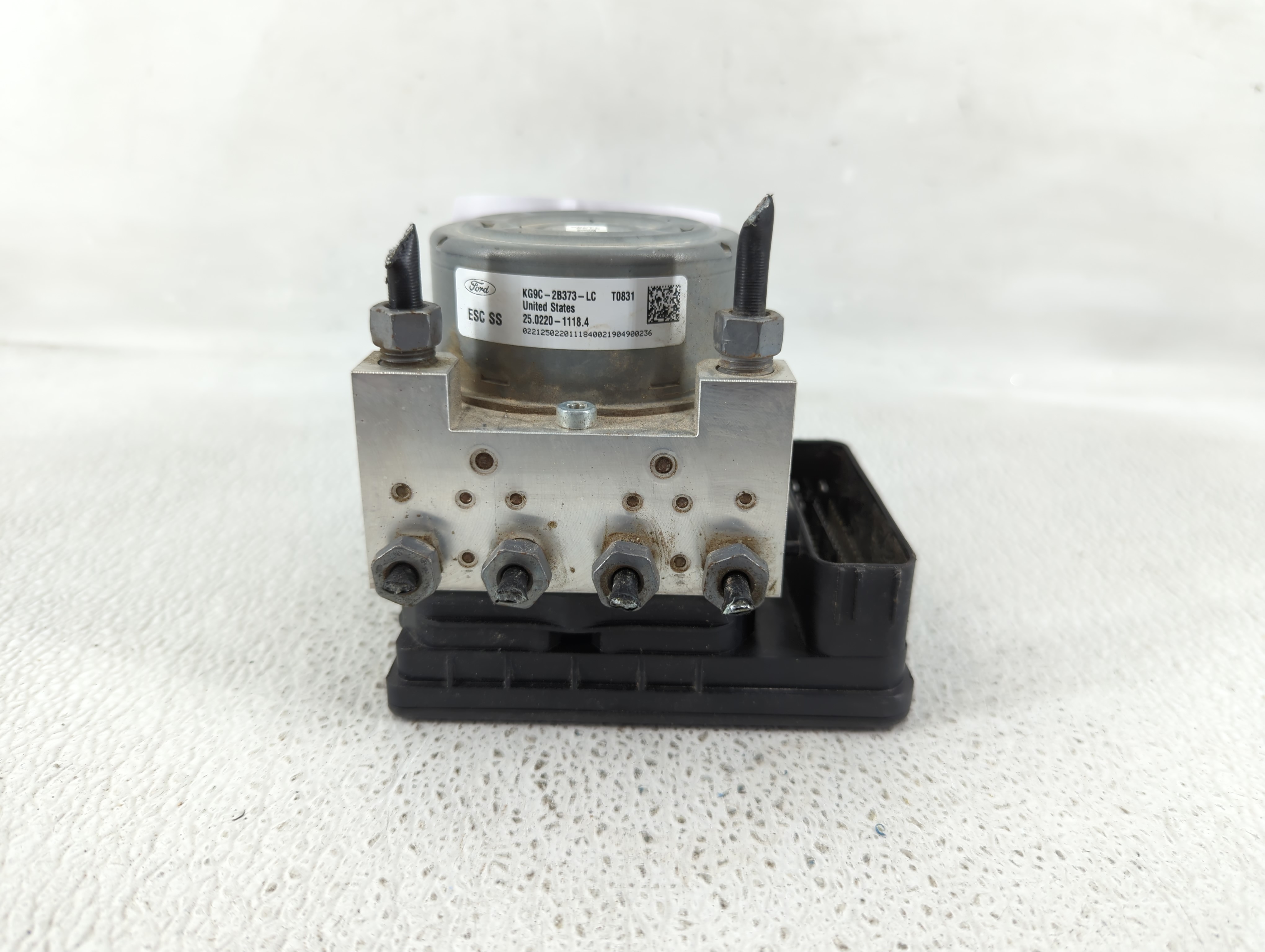 2019-2020 Ford Fusion Abs Pump Control Module 1186855 - Oemusedautoparts1.com