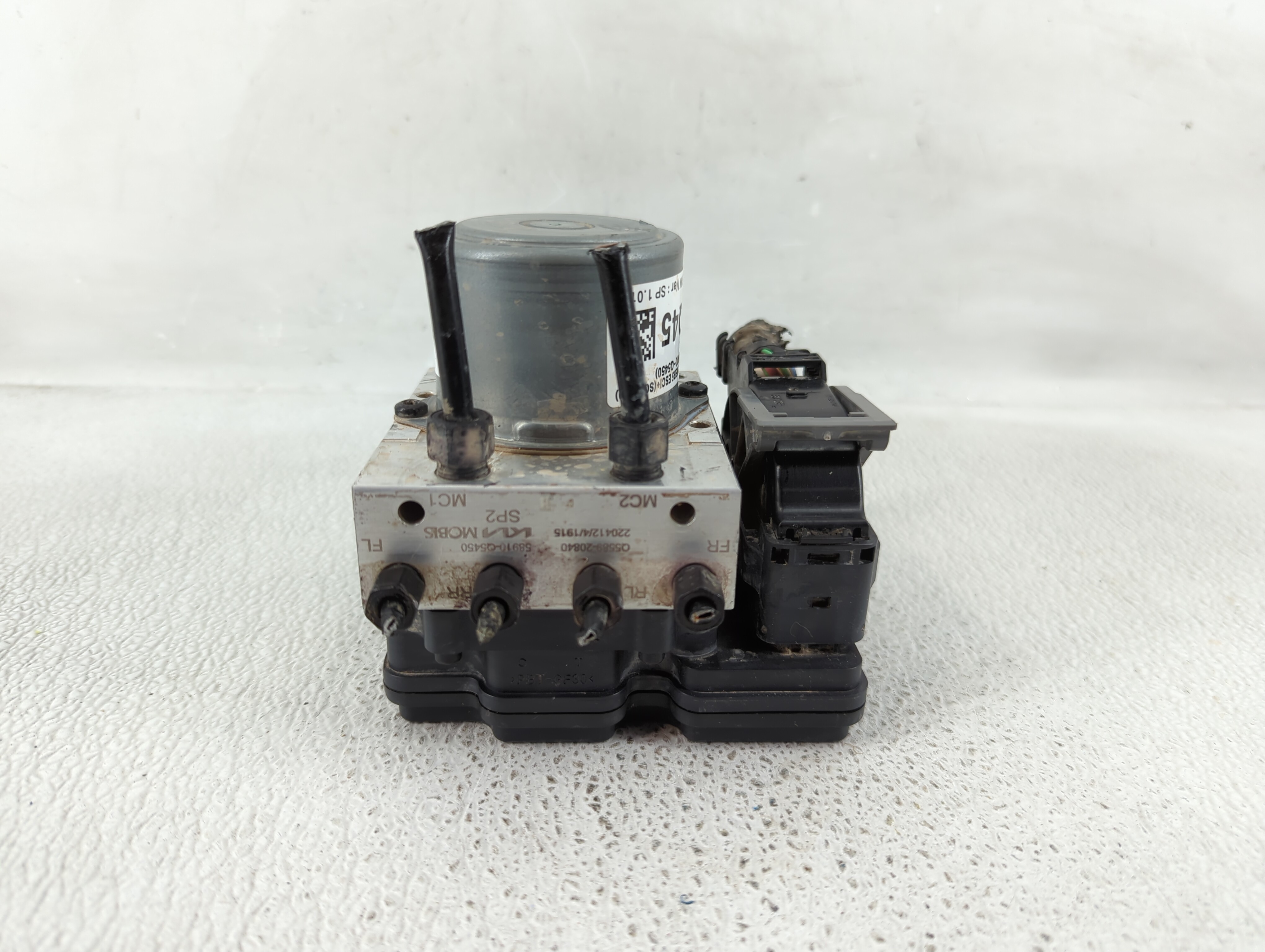 2021-2022 Kia Seltos Abs Pump Control Module 1186859 - Oemusedautoparts1.com