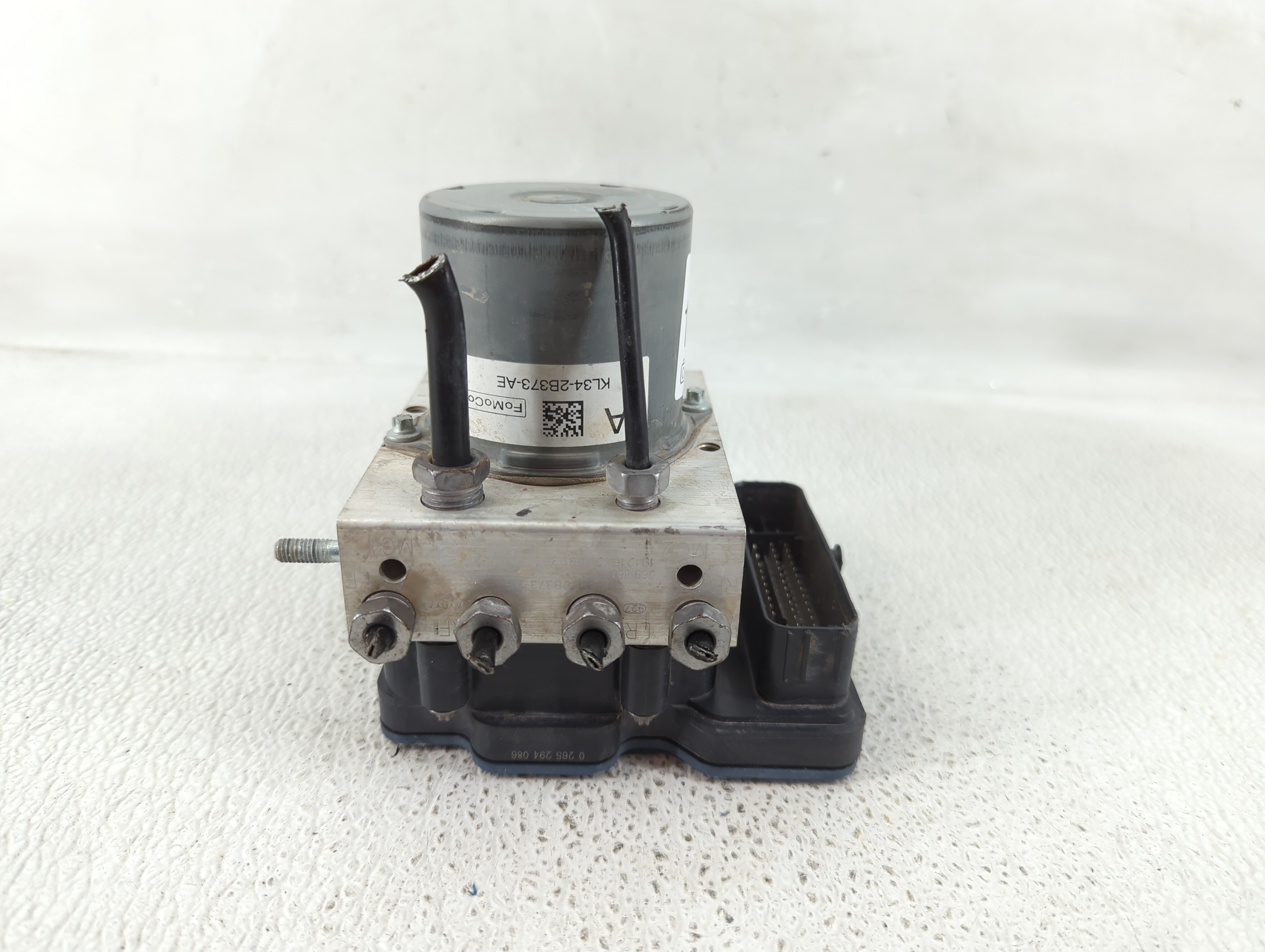 2019-2020 Ford F-150 Abs Pump Control Module 1186860 - Oemusedautoparts1.com