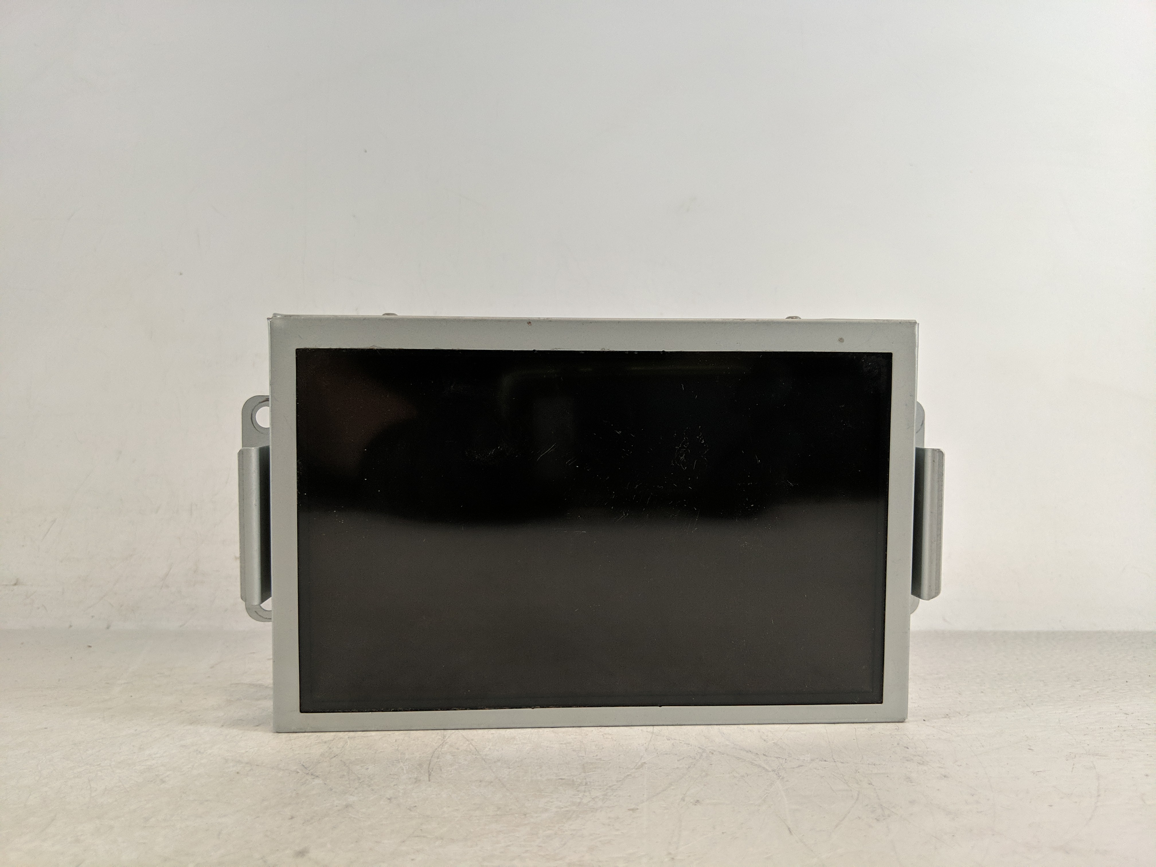 2019-2019 Ford Explorer Information Display Screen 1186863 - Oemusedautoparts1.com