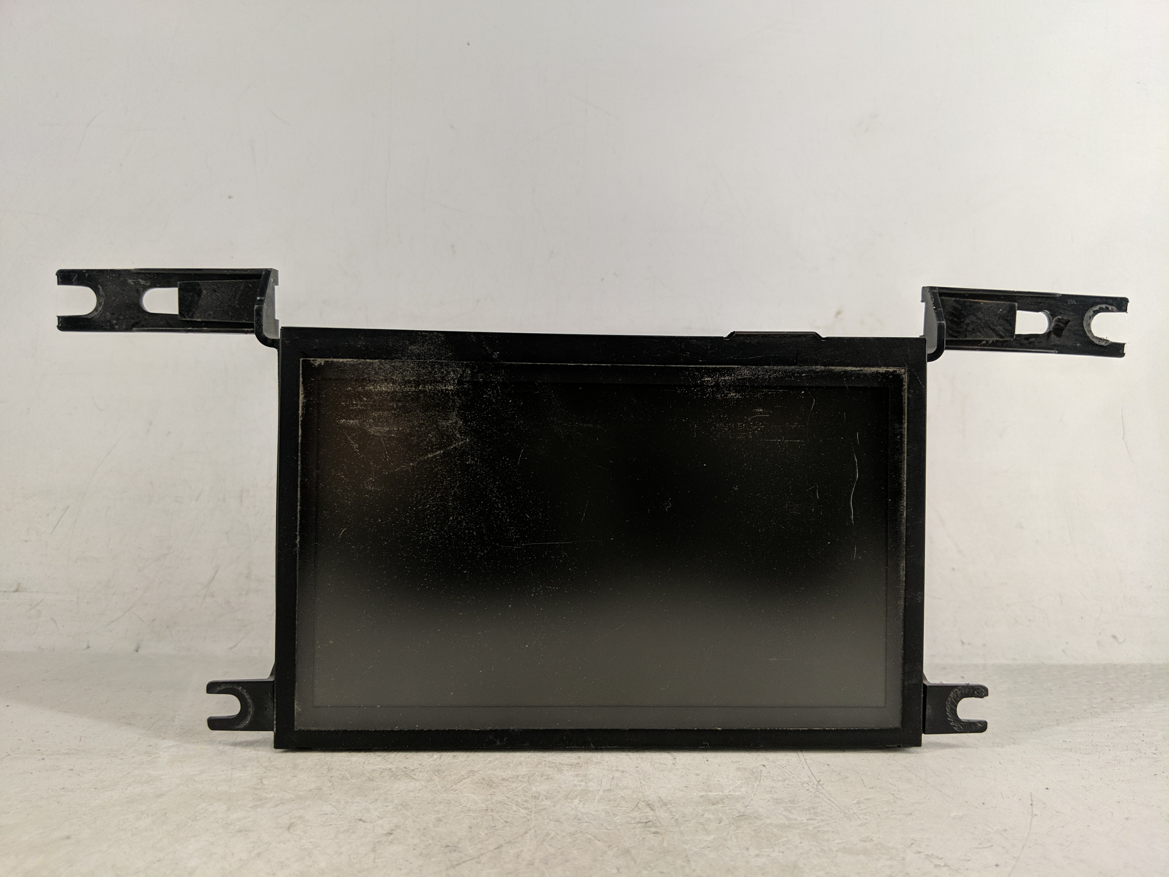 2008-2015 Nissan Armada Information Display Screen 1186864 - Oemusedautoparts1.com