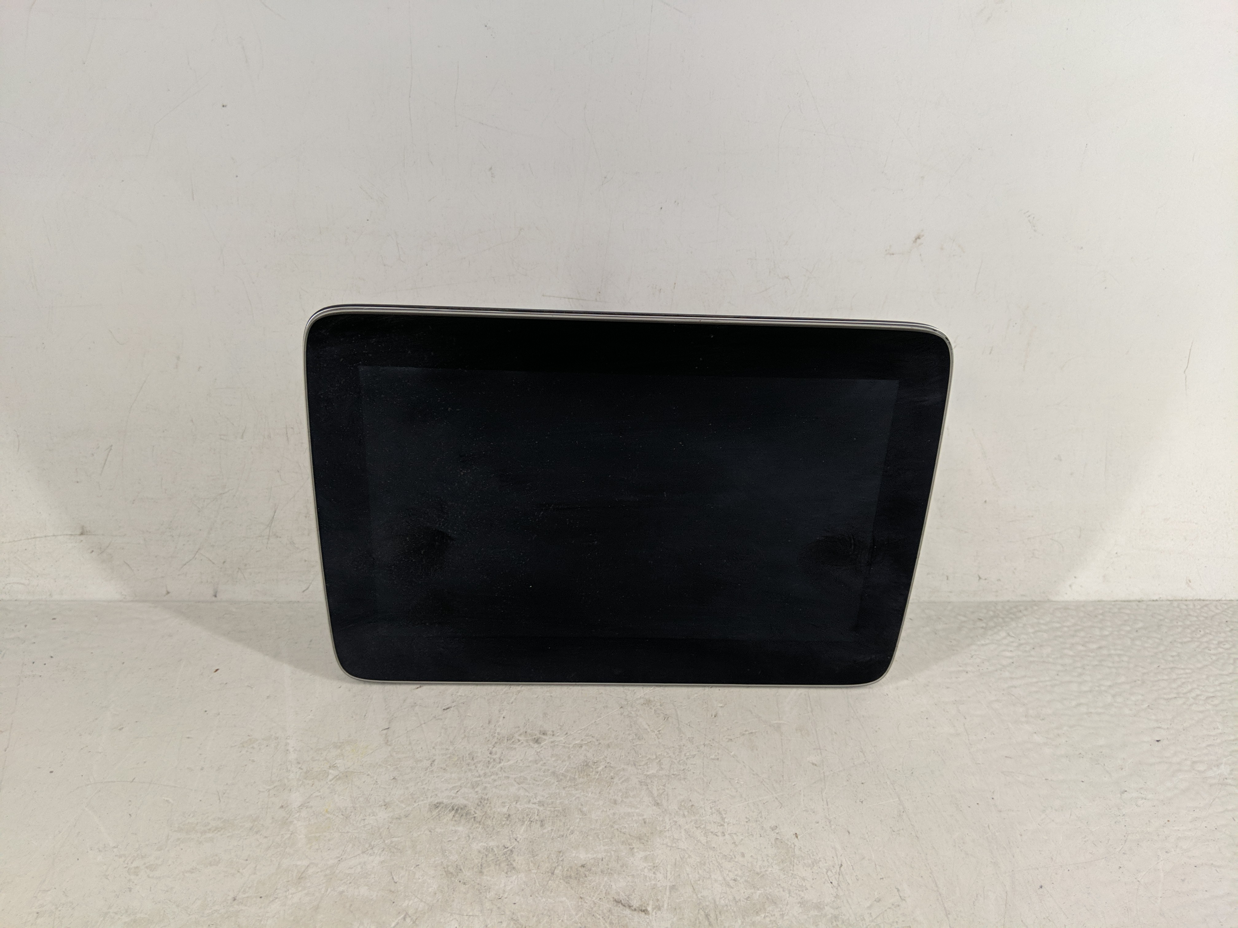 2017-2019 Mercedes-benz Cla250 Information Display Screen 1186867 - Oemusedautoparts1.com