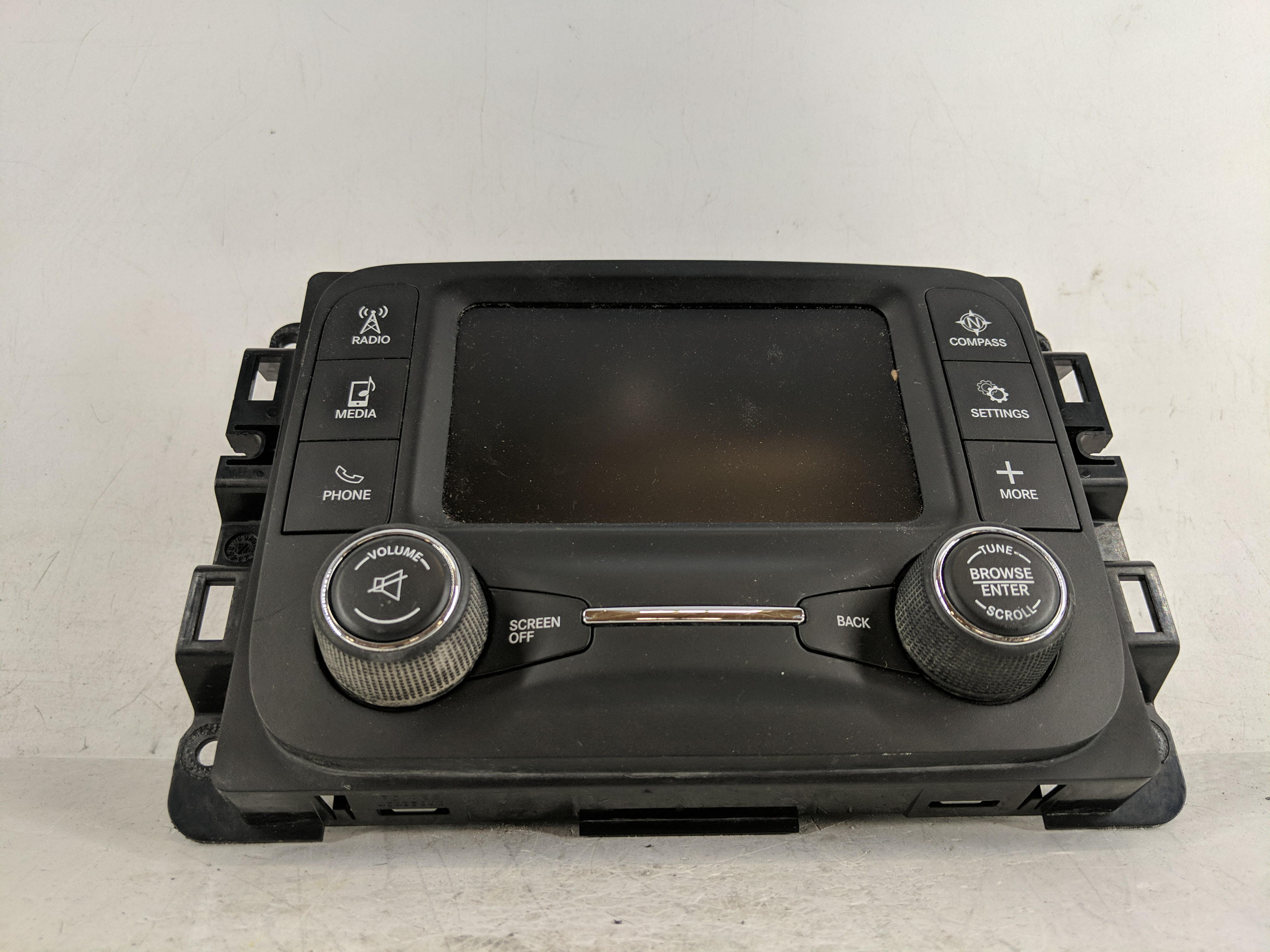 Picture of Dodge Ram 1500 Am Fm Cd Player Radio Receiver 1186878