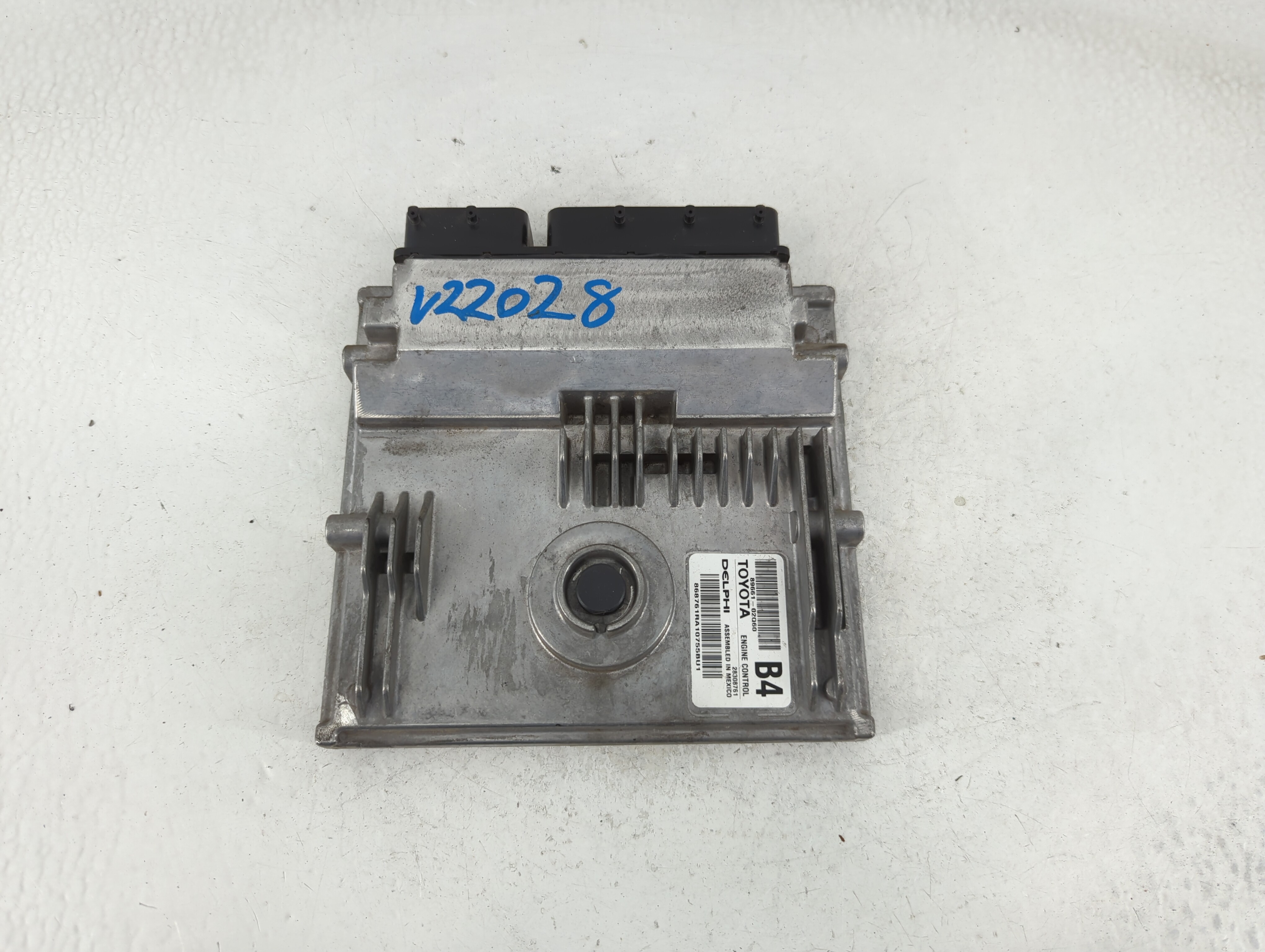 Picture of 2011-2011 Toyota Corolla Engine Control Computer Ecu Pcm Ecm Pcu Oem 1186924