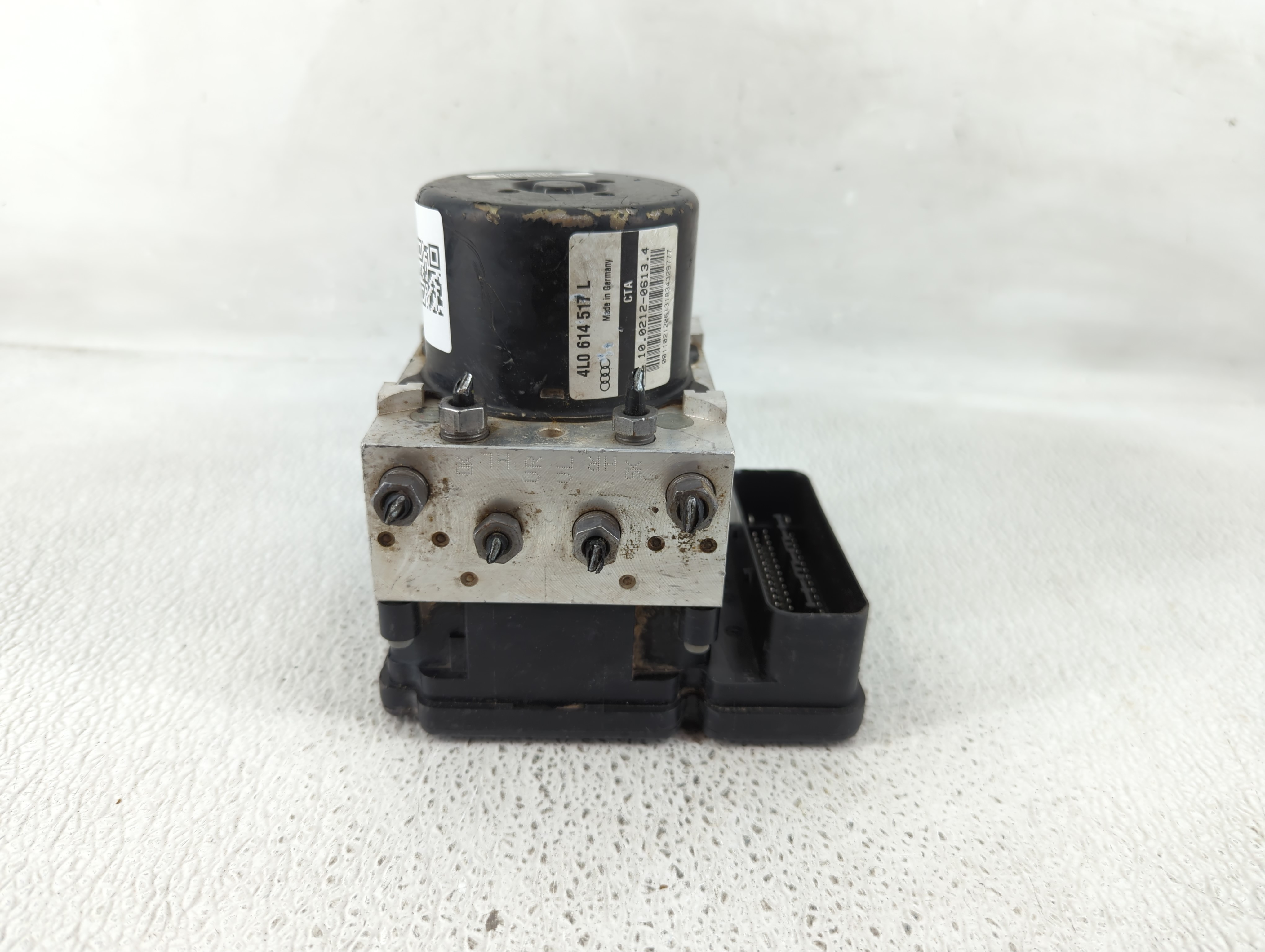 2013-2015 Audi Q7 Abs Pump Control Module 1186967 - Oemusedautoparts1.com