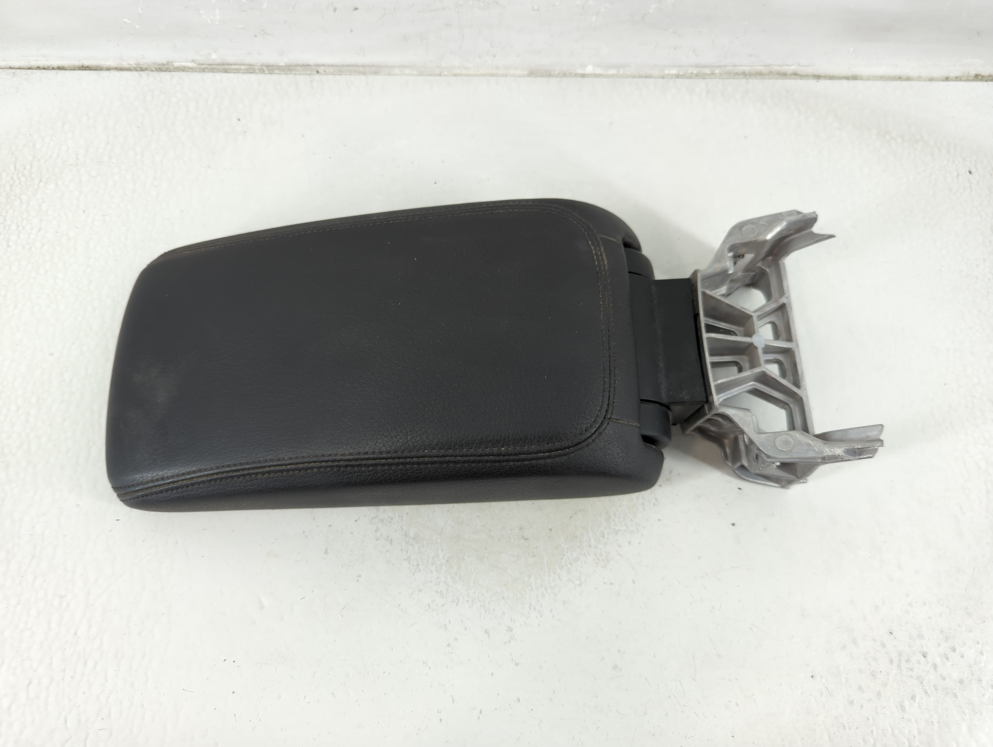 2015-2017 Audi A3 Center Console Armrest Cover Lid Black 1186988 - Oemusedautoparts1.com