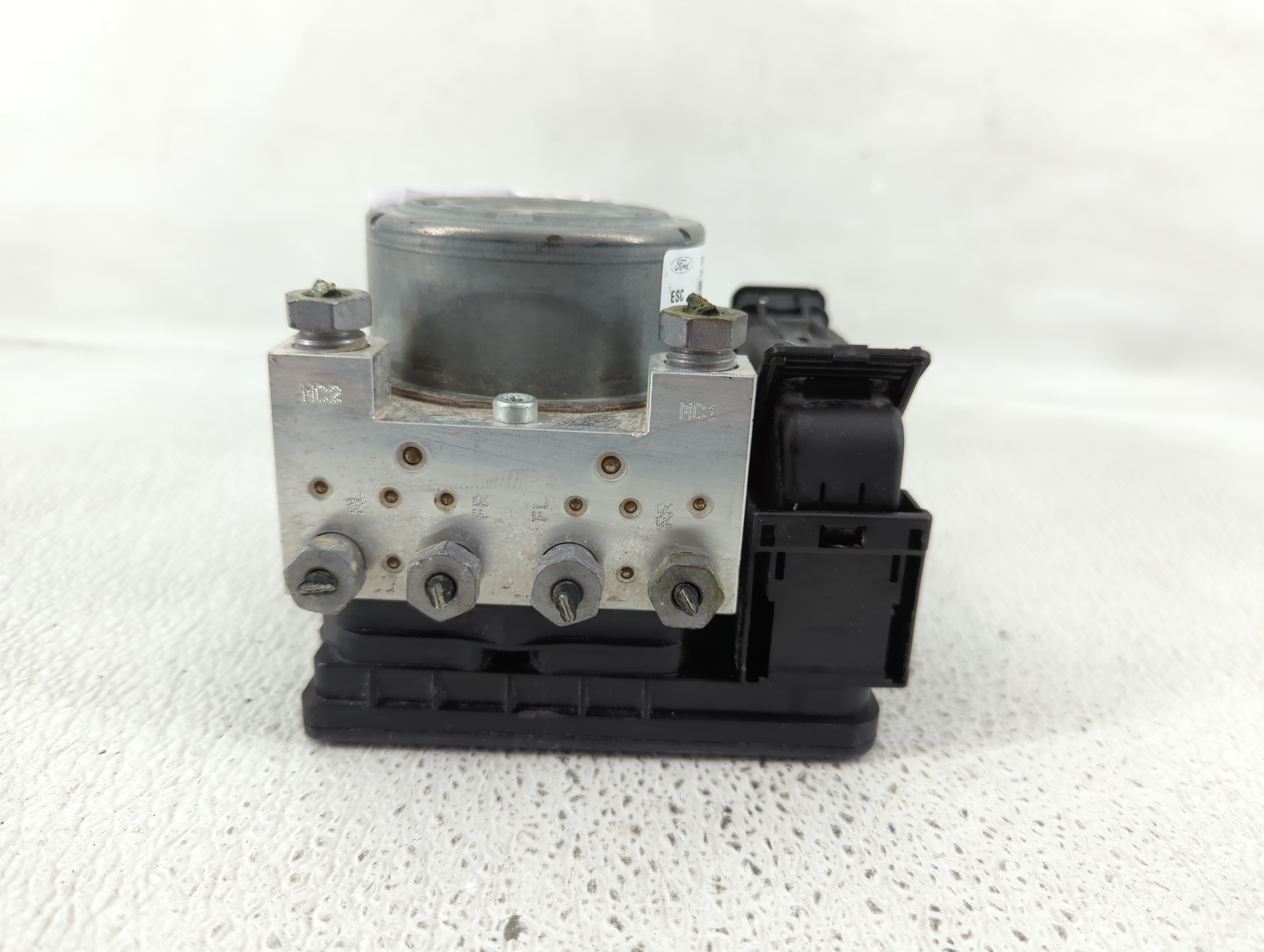 2015-2020 Ford Mustang Abs Pump Control Module 1187004 - Oemusedautoparts1.com