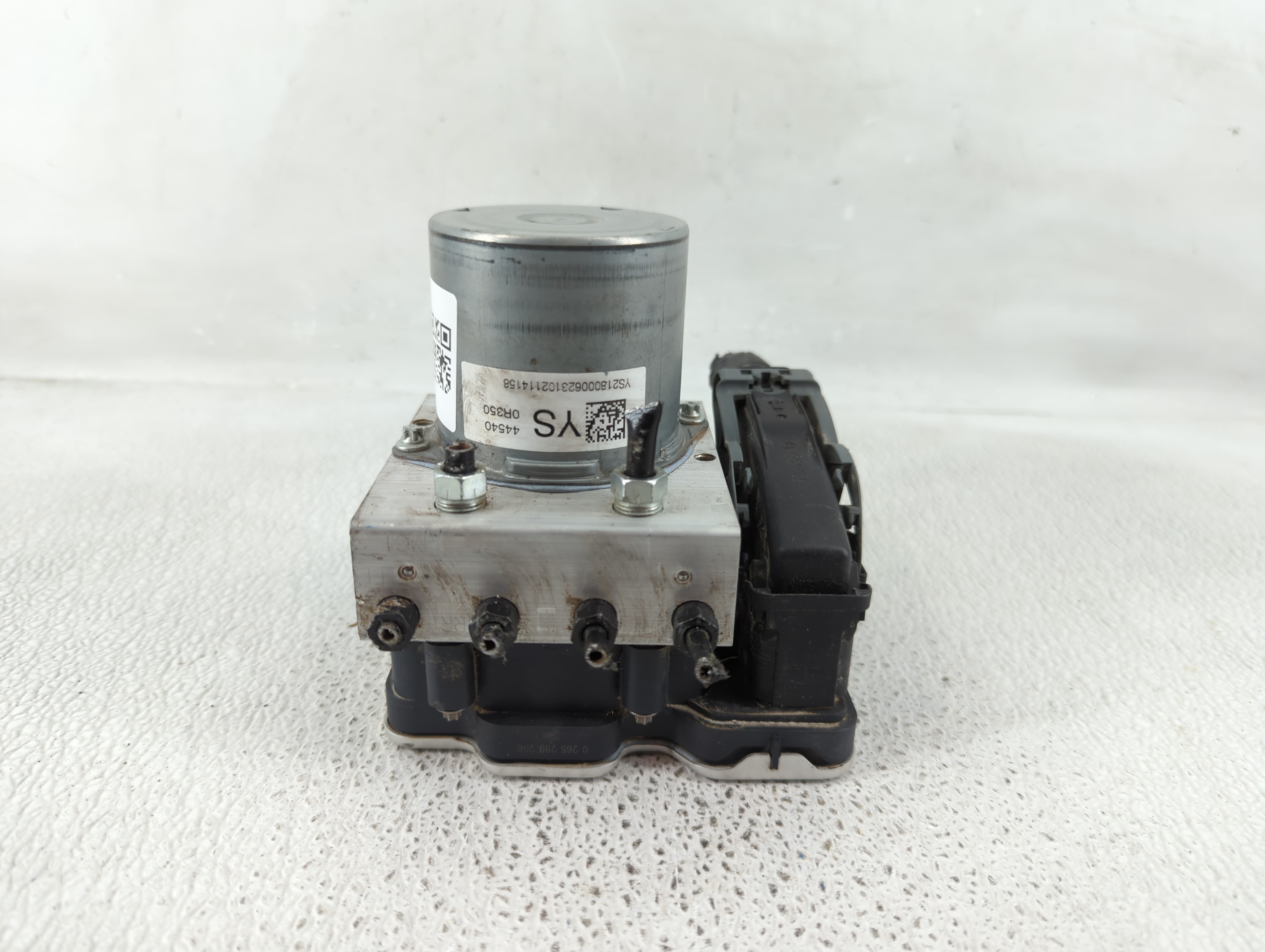 Picture of 2024 Toyota Rav4 Abs Pump Control Module 1187007