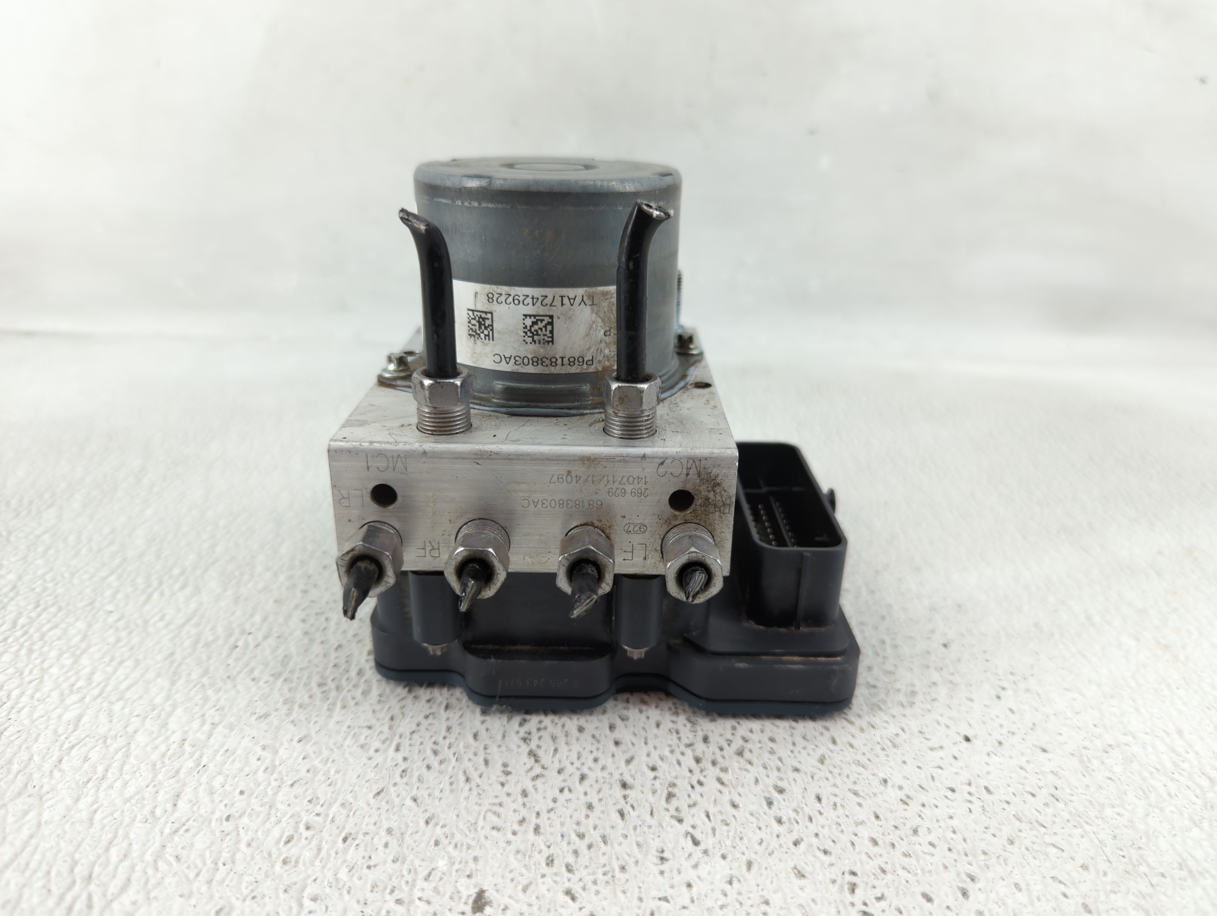 2014-2014 Chrysler Town & Country Abs Pump Control Module 1187031 - Oemusedautoparts1.com