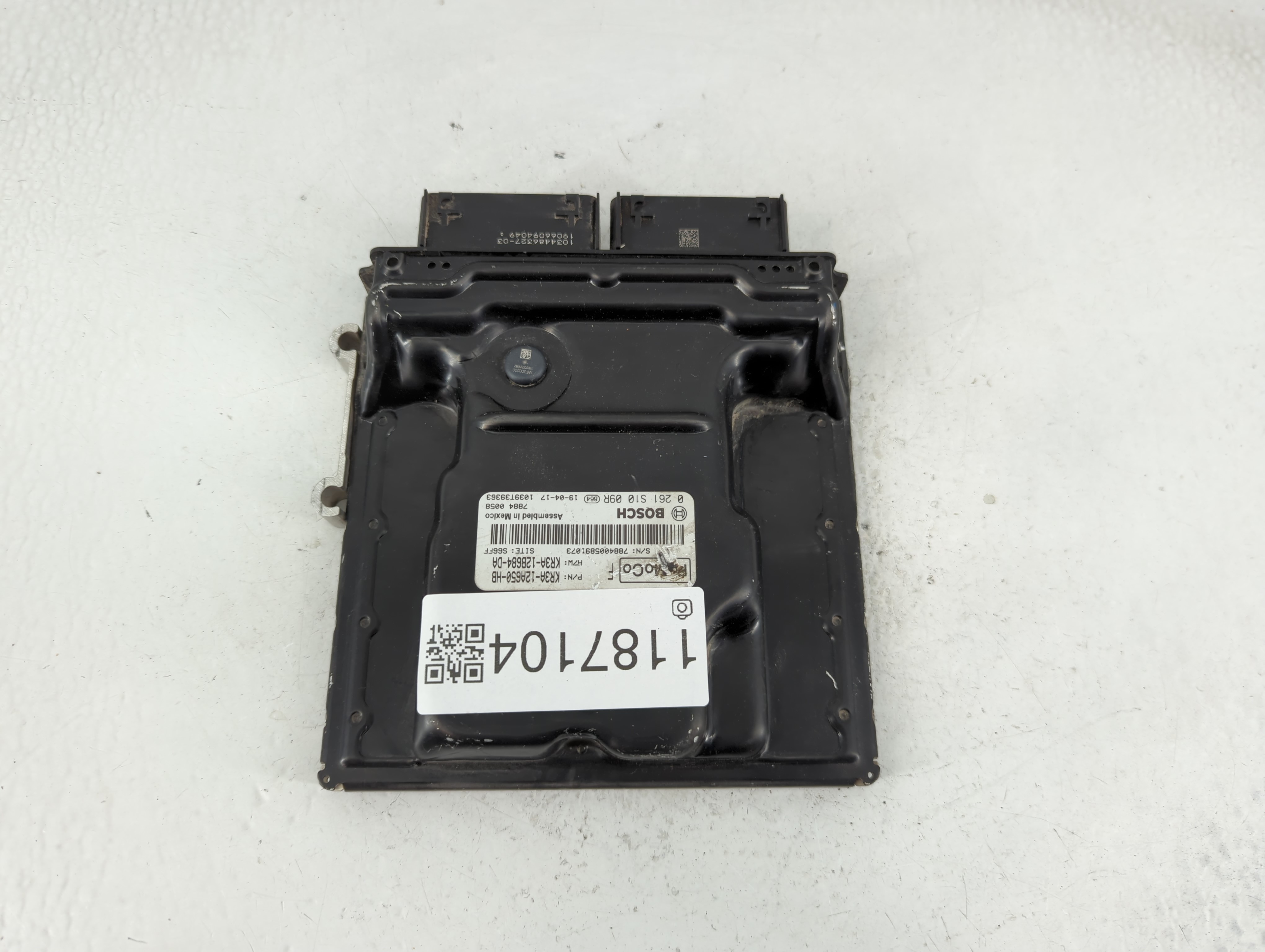 Picture of 2019-2022 Ford Mustang Engine Control Computer Ecu Pcm Ecm Pcu Oem 1187104