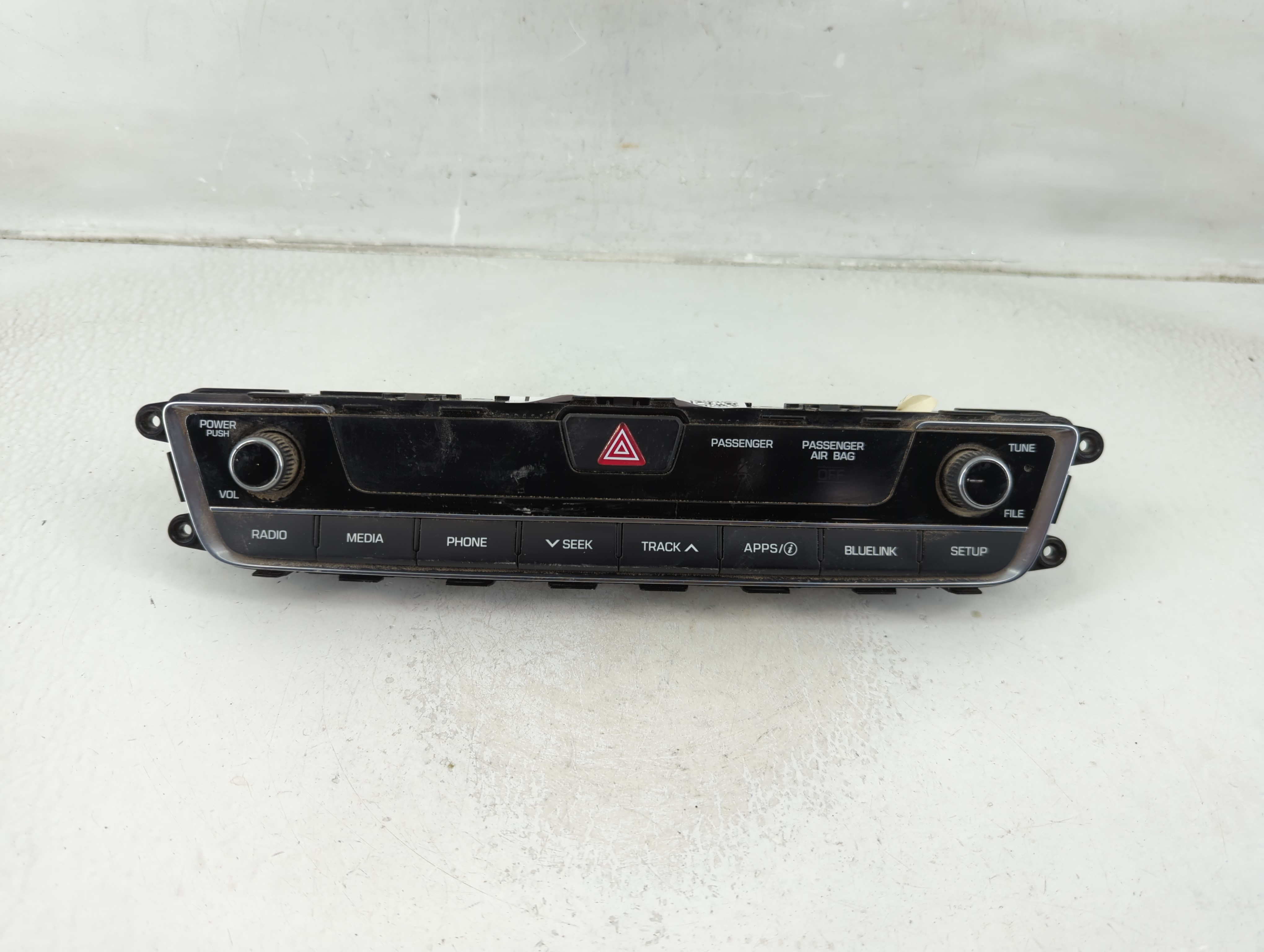 Picture of 2016-2017 Hyundai Sonata Radio Control Panel 1187326