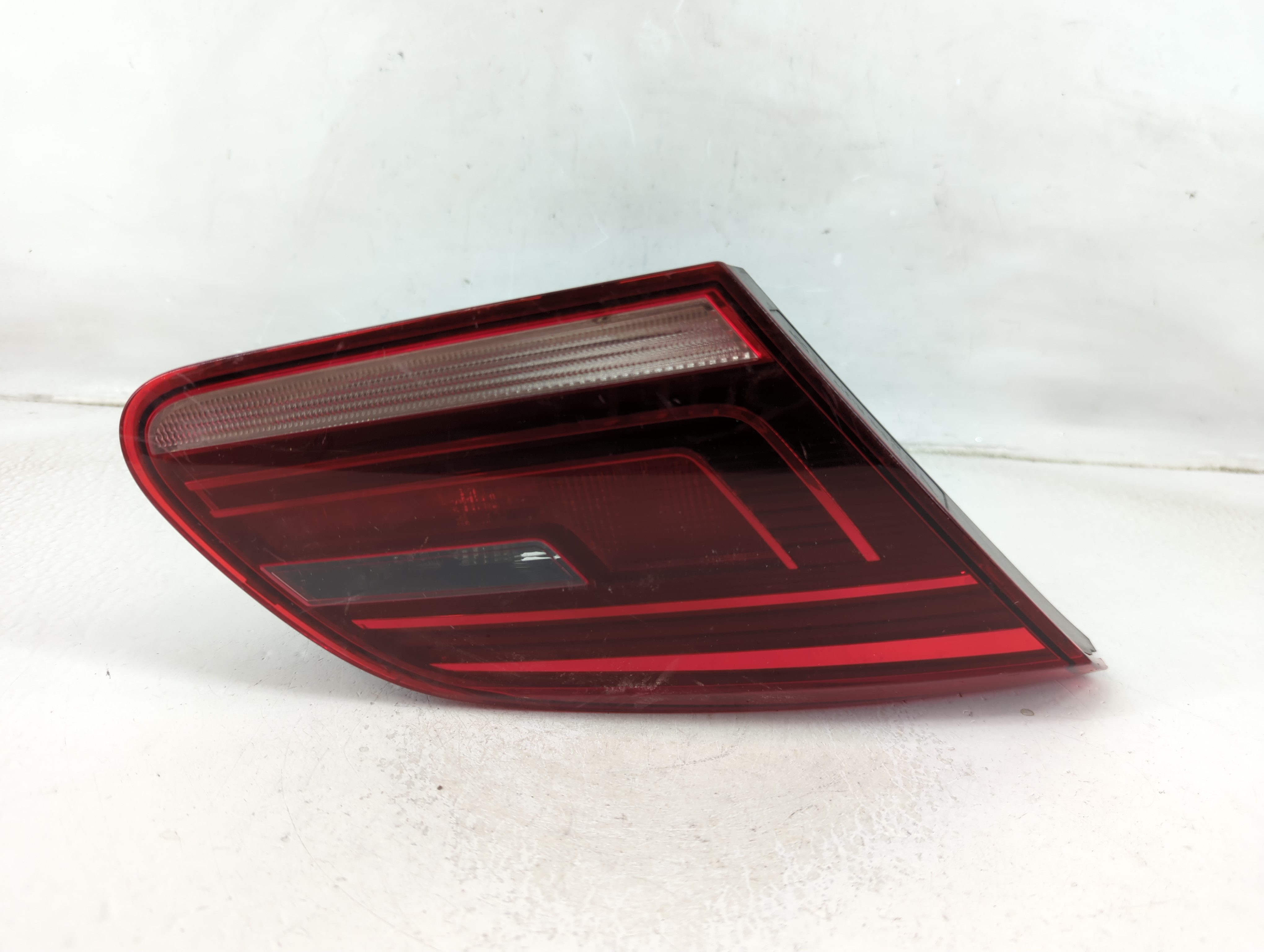 2013-2017 Volkswagen Cc Driver Left Side Tail Light Taillight Oem 1187389 - Oemusedautoparts1.com