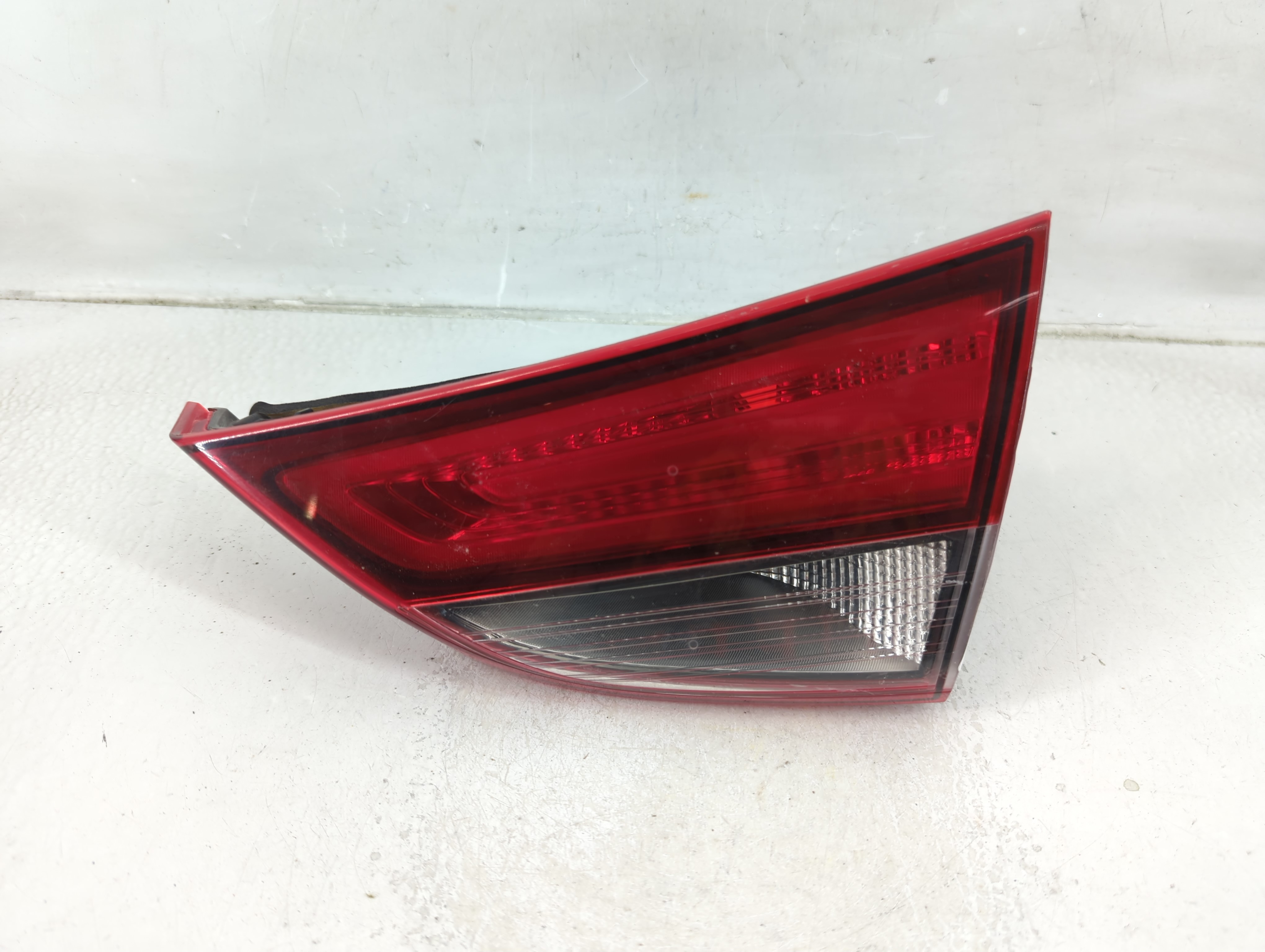 2014-2016 Hyundai Elantra Passenger Right Side Tail Light Taillight Oem 1187395 - Oemusedautoparts1.com