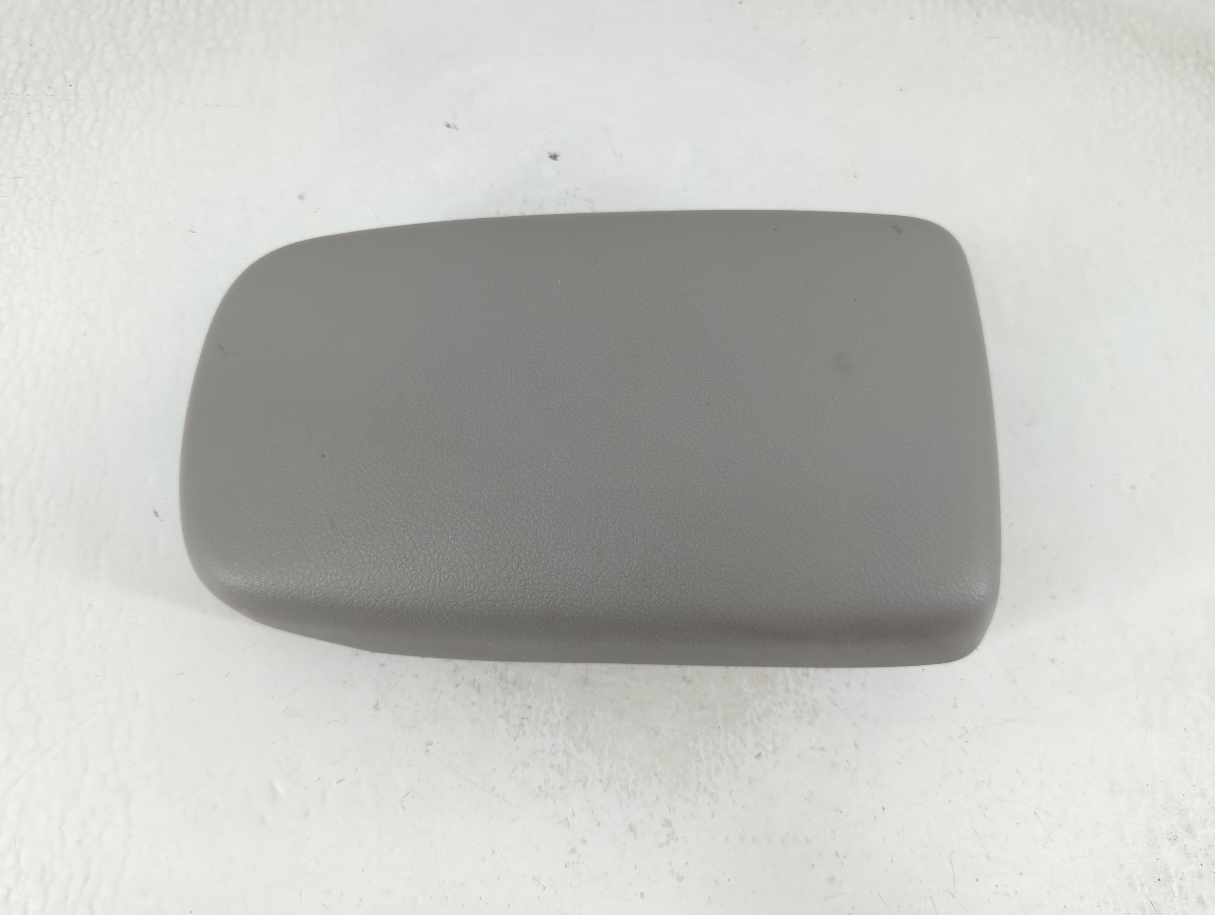 2010 Toyota Corolla Center Console Armrest Cover Lid Gray 1187401 - Oemusedautoparts1.com