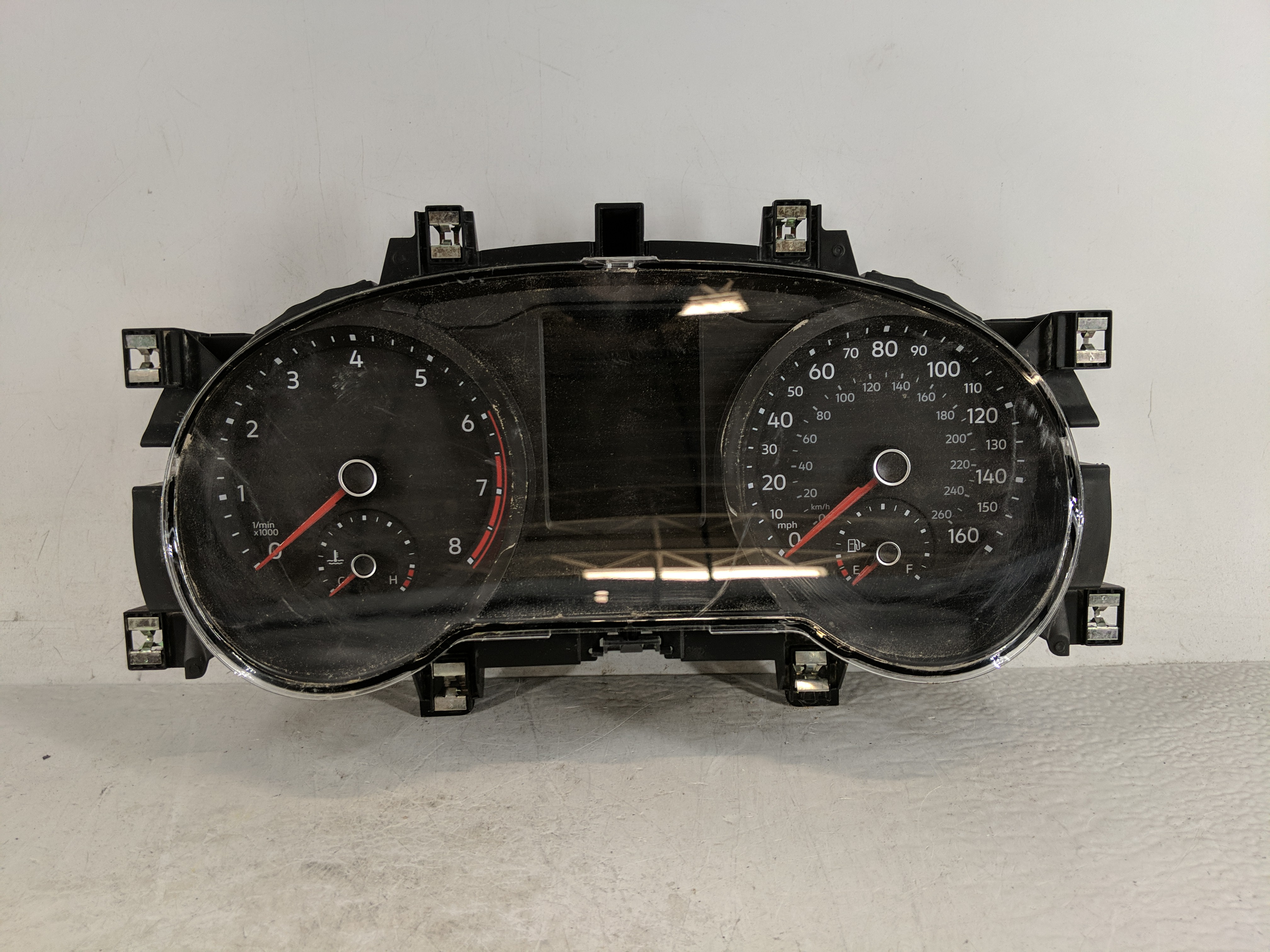 2021-2022 Volkswagen Tiguan Speedometer Instrument Cluster Gauges 1187406 - Oemusedautoparts1.com