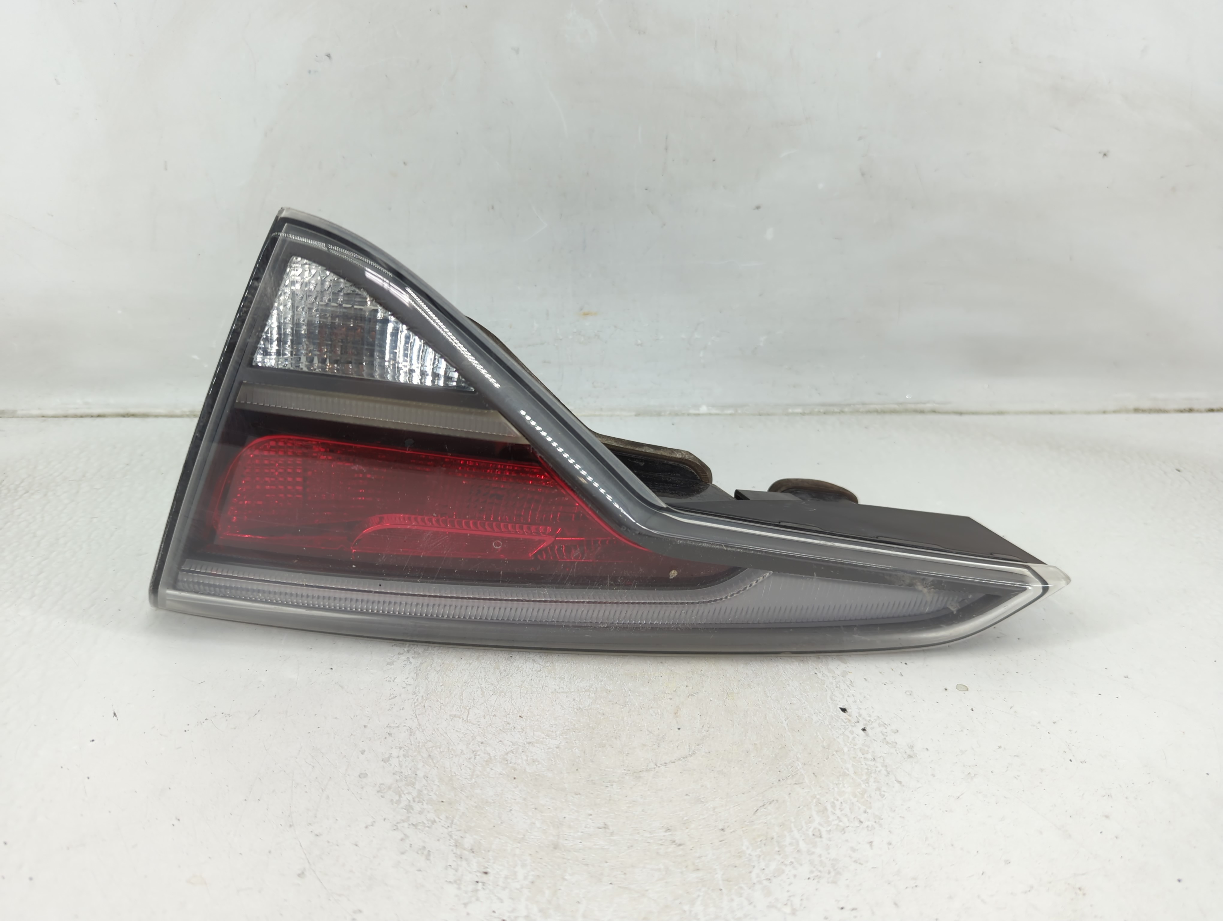 2015-2017 Hyundai Sonata Passenger Right Side Tail Light Taillight Oem 1187424 - Oemusedautoparts1.com