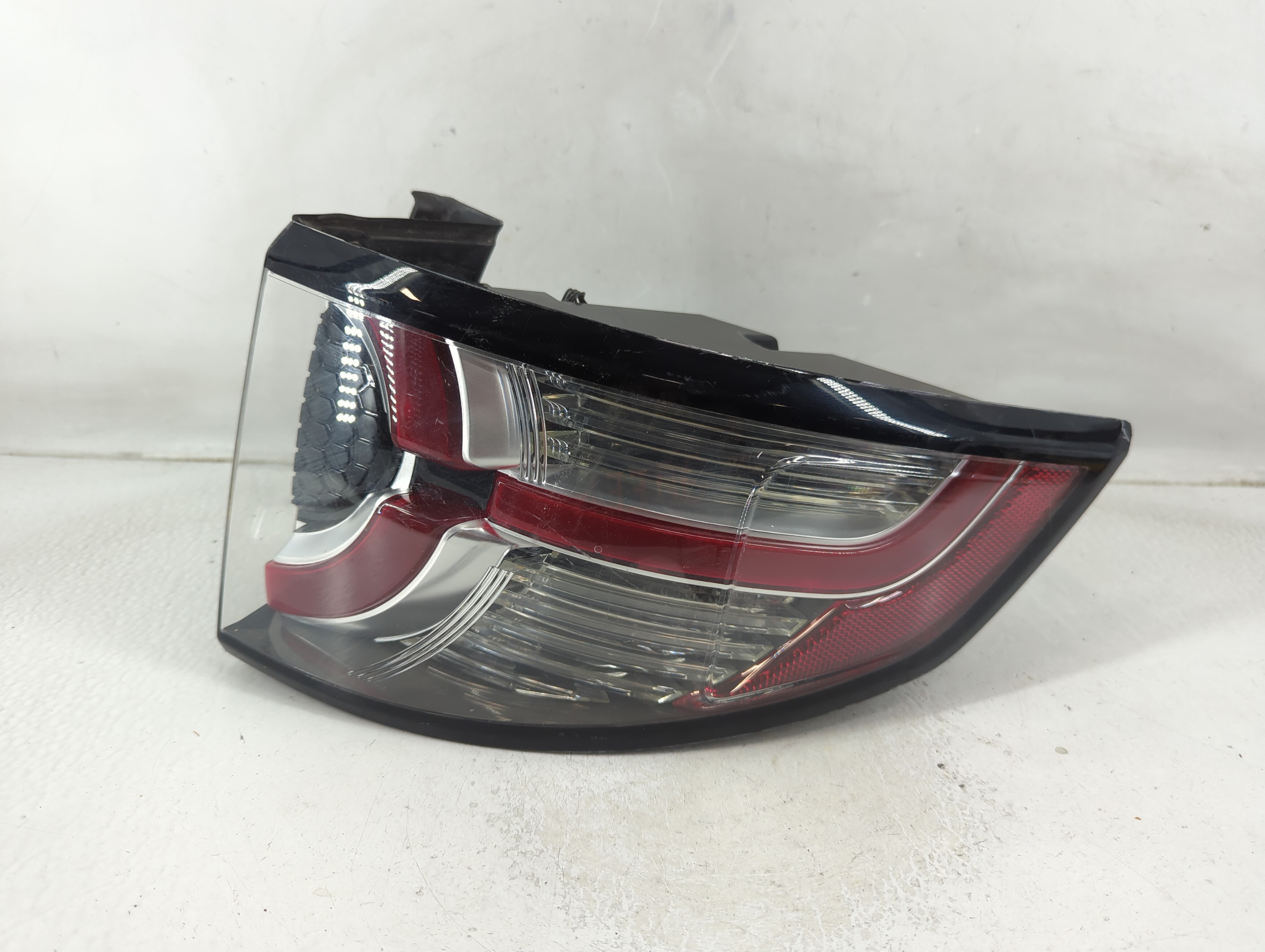 Picture of 2015 Land Rover Discovery Sport Passenger Right Side Tail Light Taillight Oem 1187495