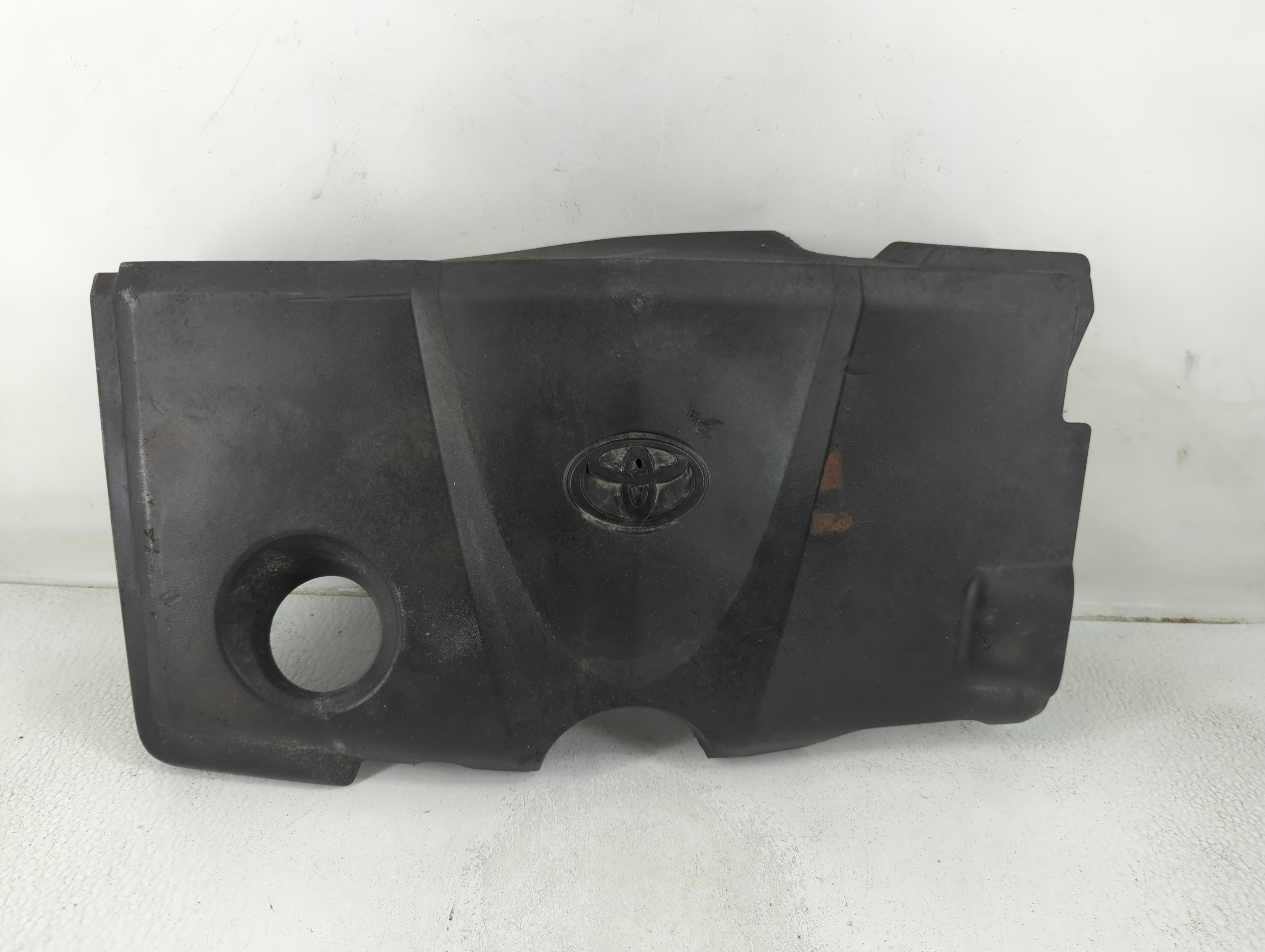 Picture of 2018 Toyota Camry Engine Cover 1187518
