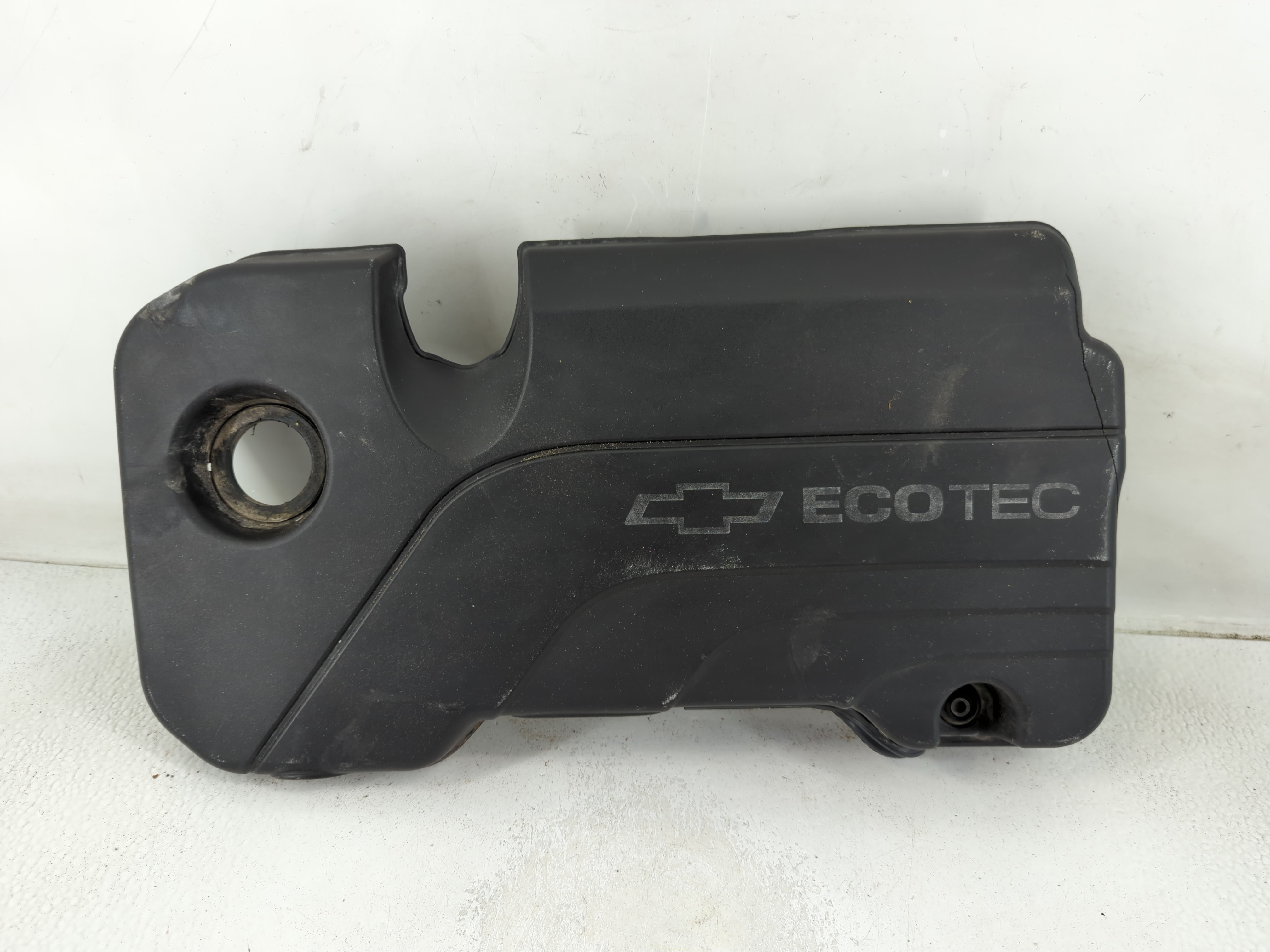 2017 Chevrolet Cruze Engine Cover 1187543 - Oemusedautoparts1.com