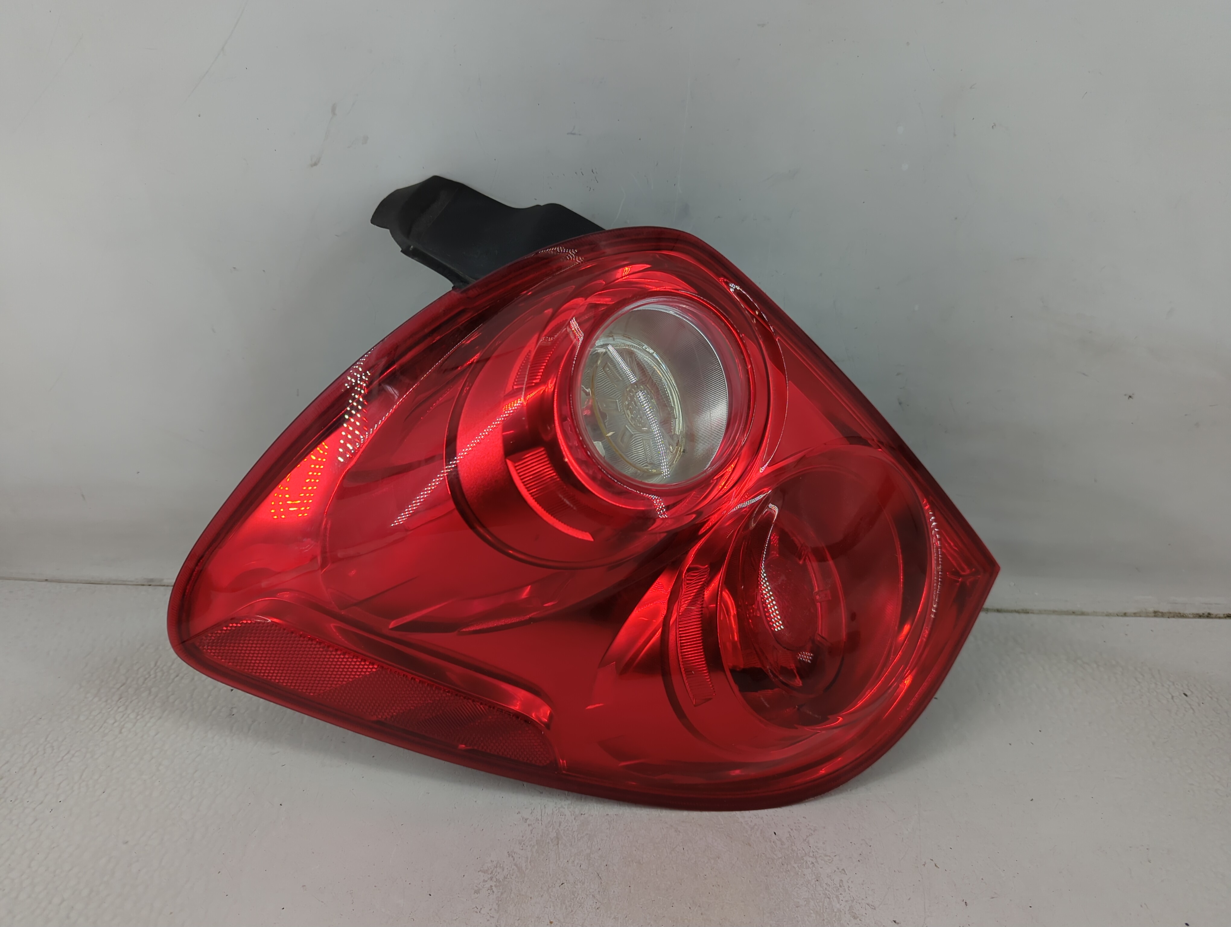 Picture of 2010 Chevrolet Equinox Passenger Right Side Tail Light Taillight Oem 1187549