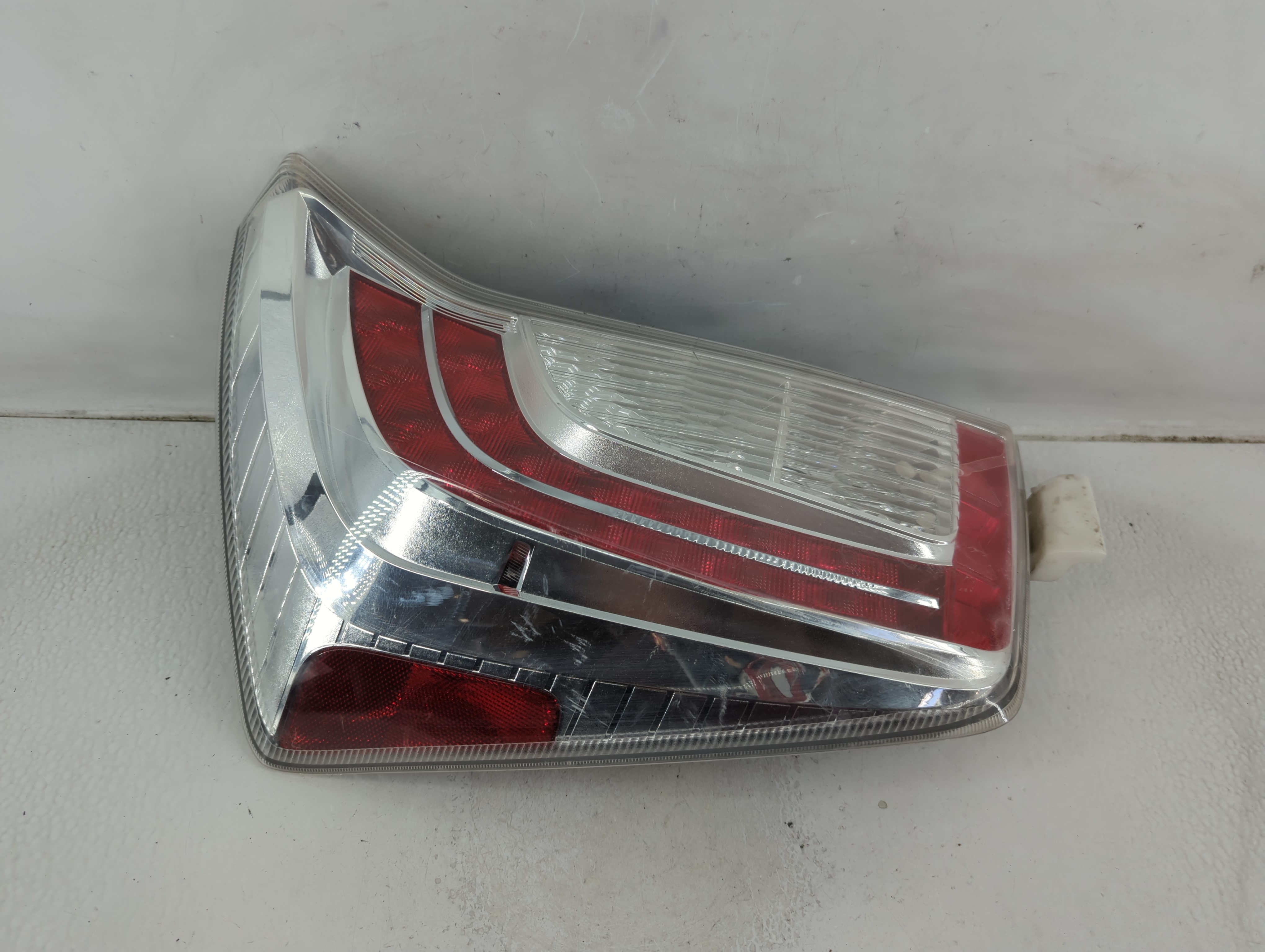 Picture of Toyota Prius Driver Left Side Tail Light Taillight Oem 1187553