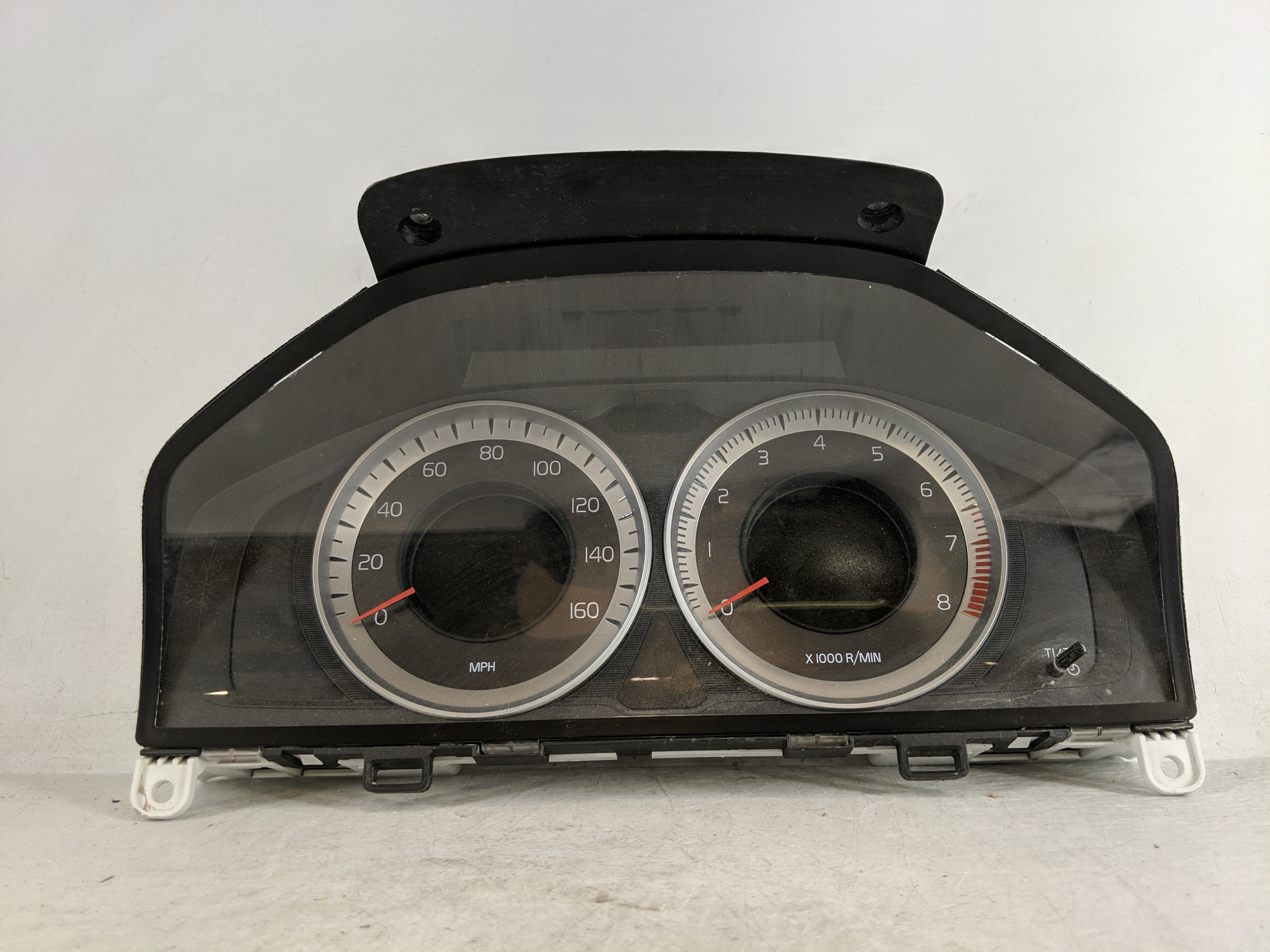 2013-2013 Volvo V60 Speedometer Instrument Cluster Gauges 31343326aa 1187565 - Oemusedautoparts1.com