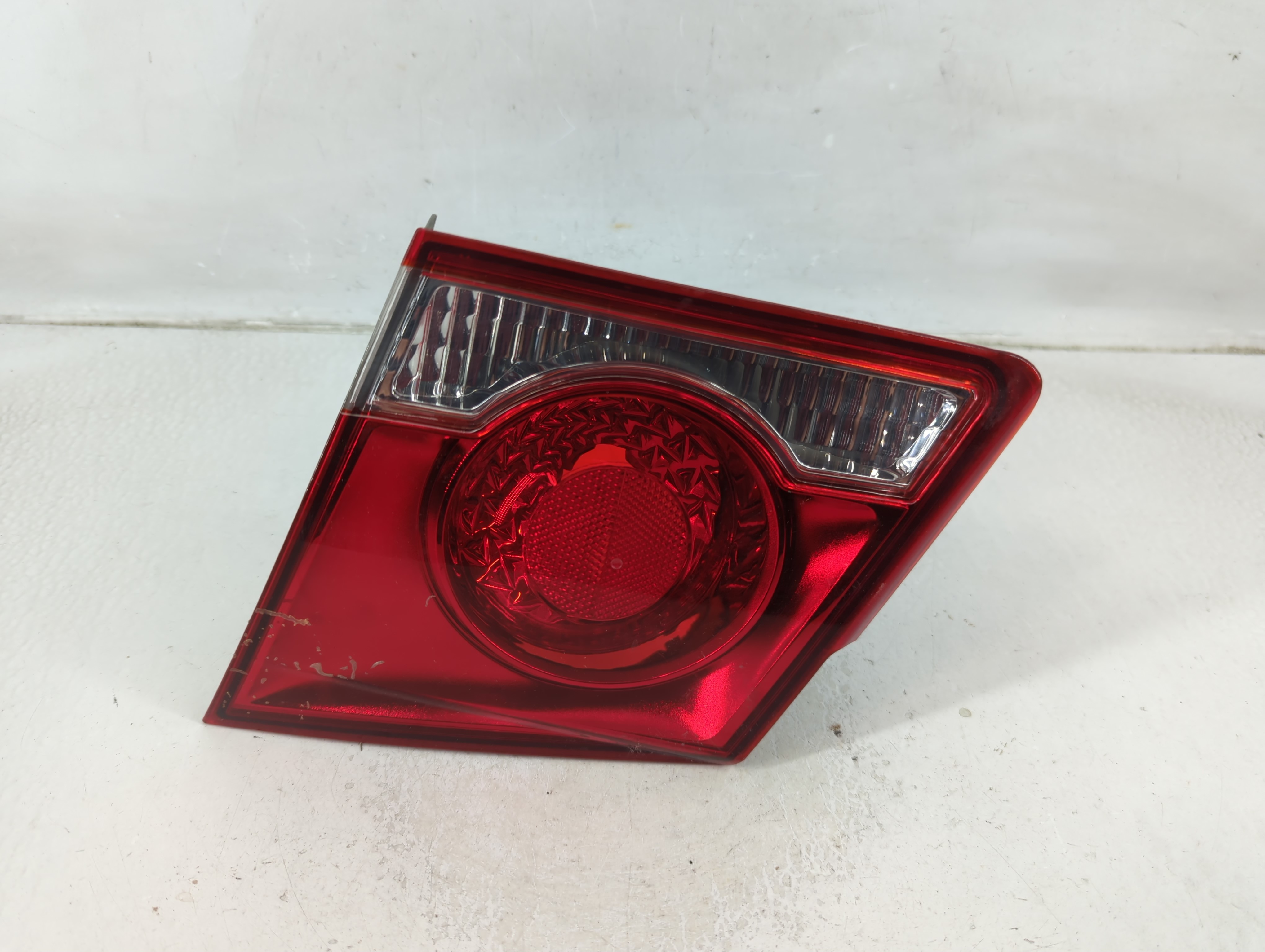Picture of 2011-2016 Chevrolet Cruze Passenger Right Side Tail Light Taillight Oem 1187578