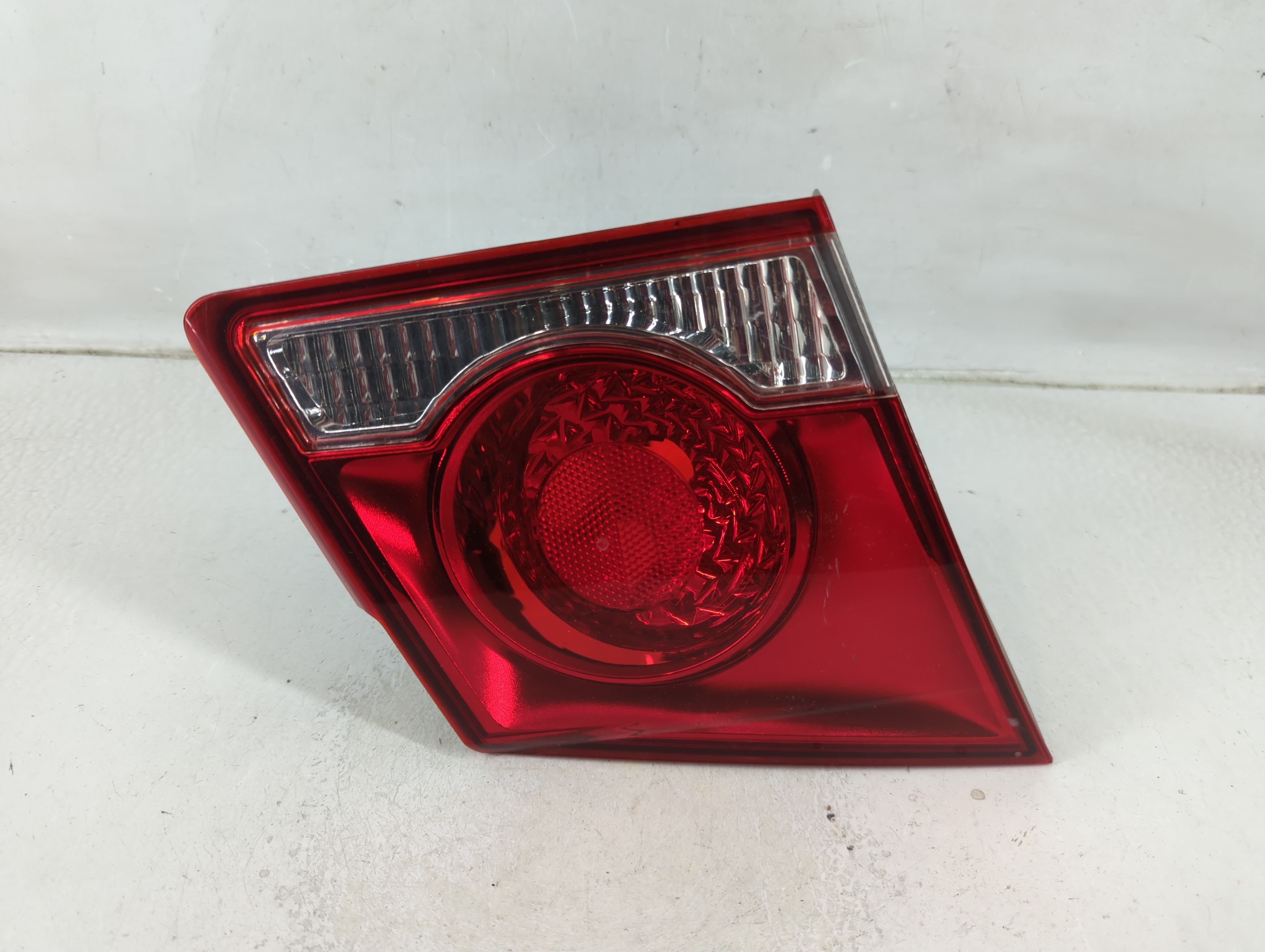 Picture of 2011-2016 Chevrolet Cruze Driver Left Side Tail Light Taillight Oem 1187580