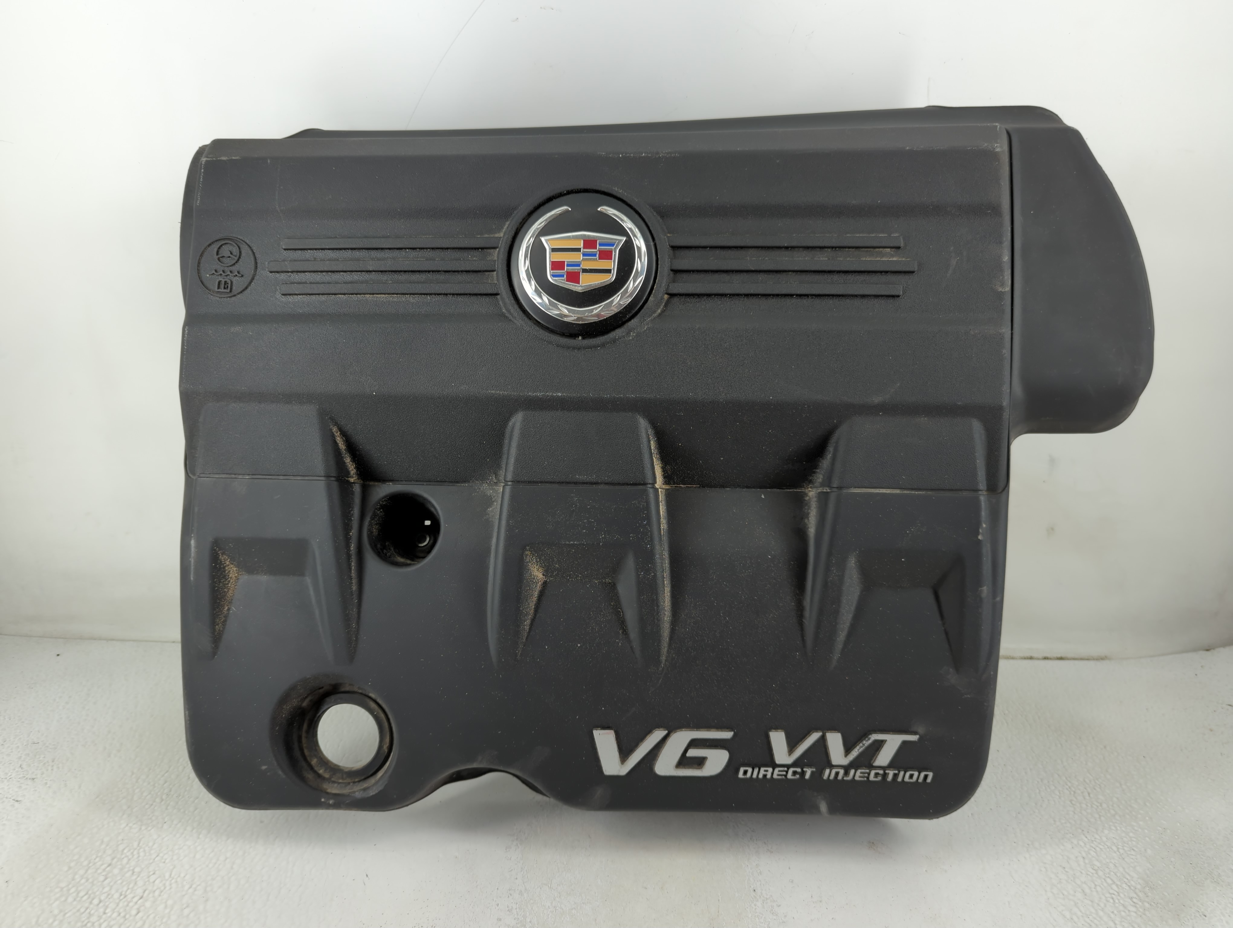 2013 Cadillac Srx Engine Cover 1187603 - Oemusedautoparts1.com