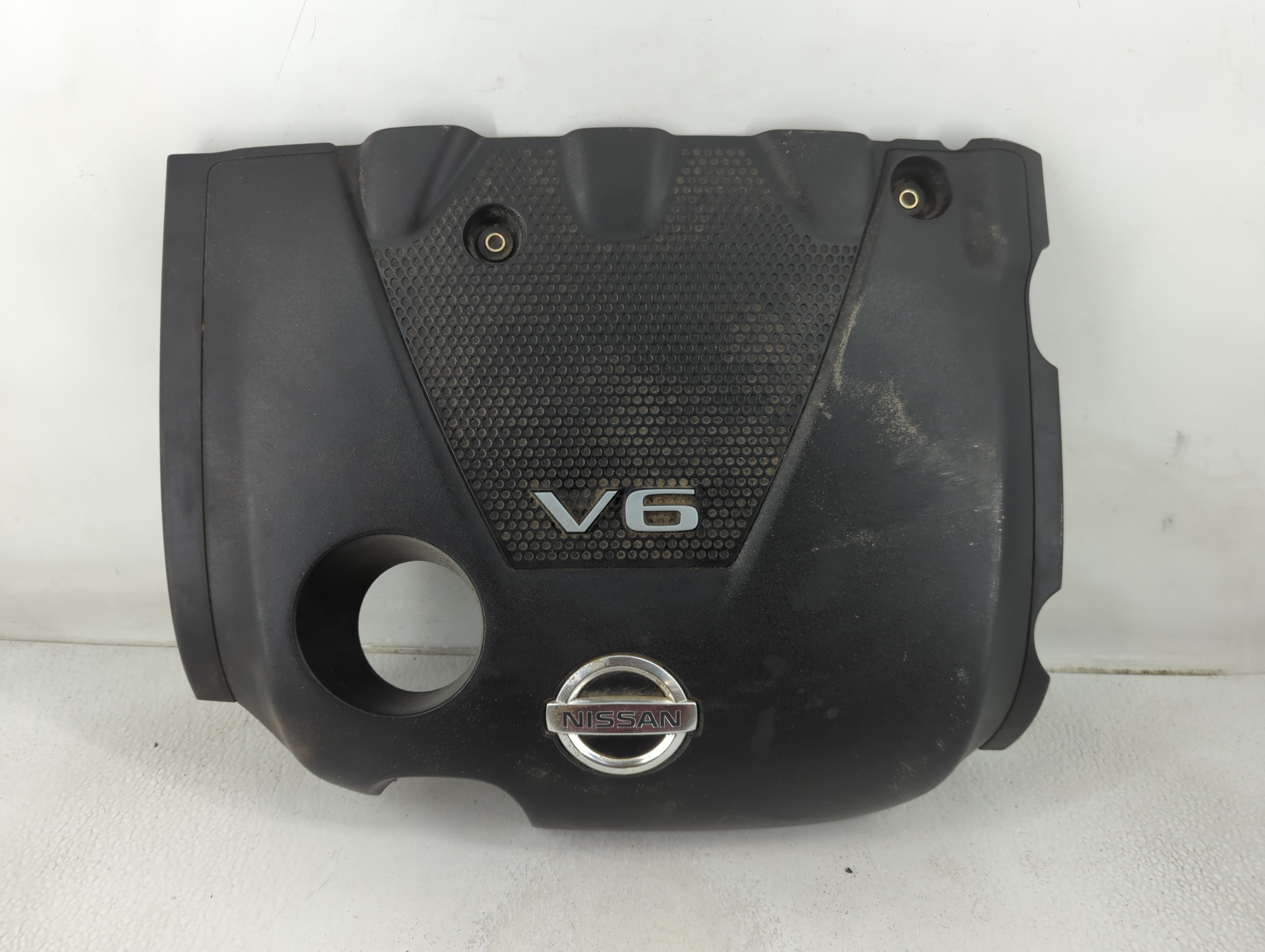 2009 Nissan Maxima Engine Cover 1187605 - Oemusedautoparts1.com