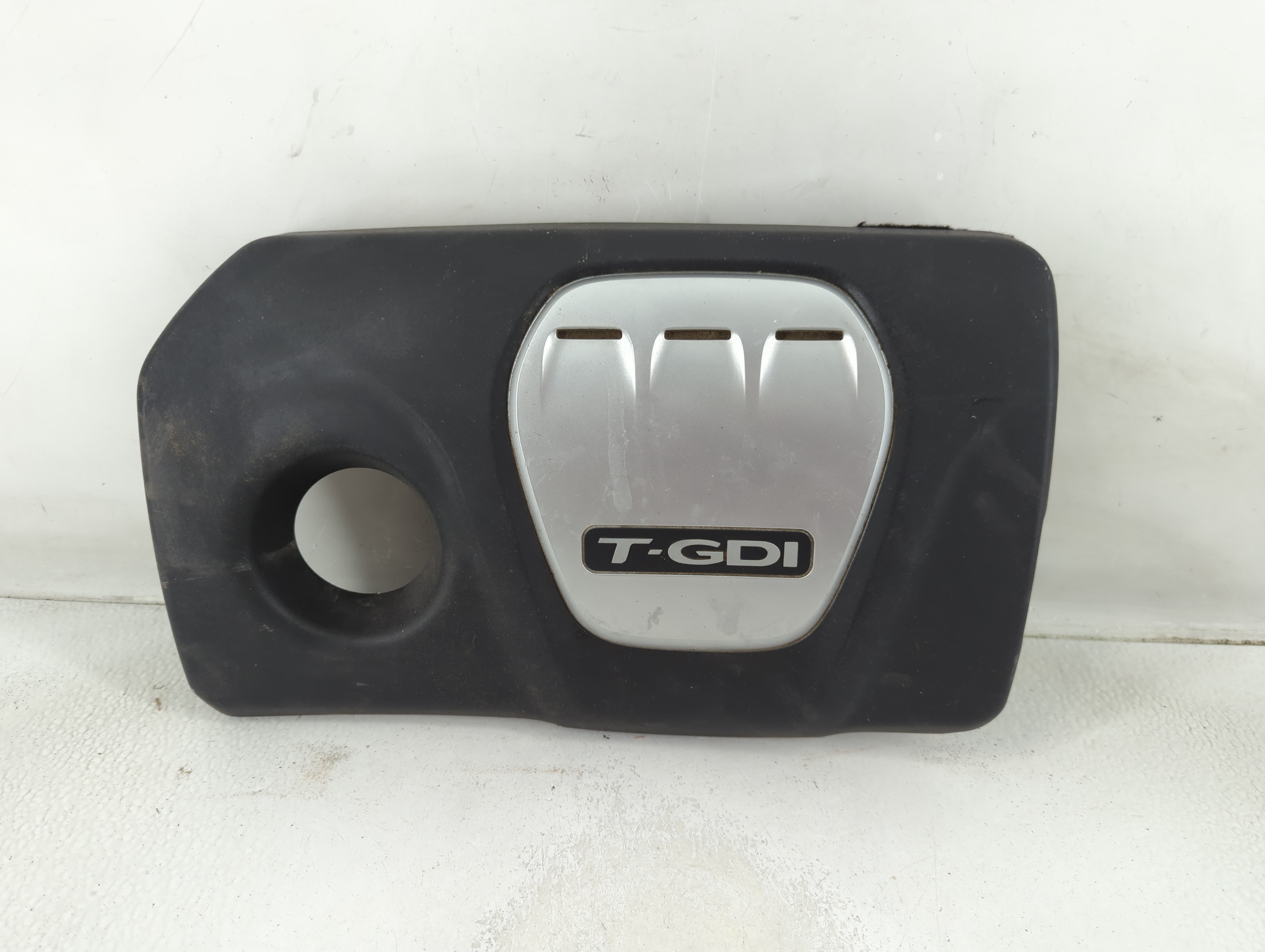 2016 Hyundai Tucson Engine Cover 1187610 - Oemusedautoparts1.com