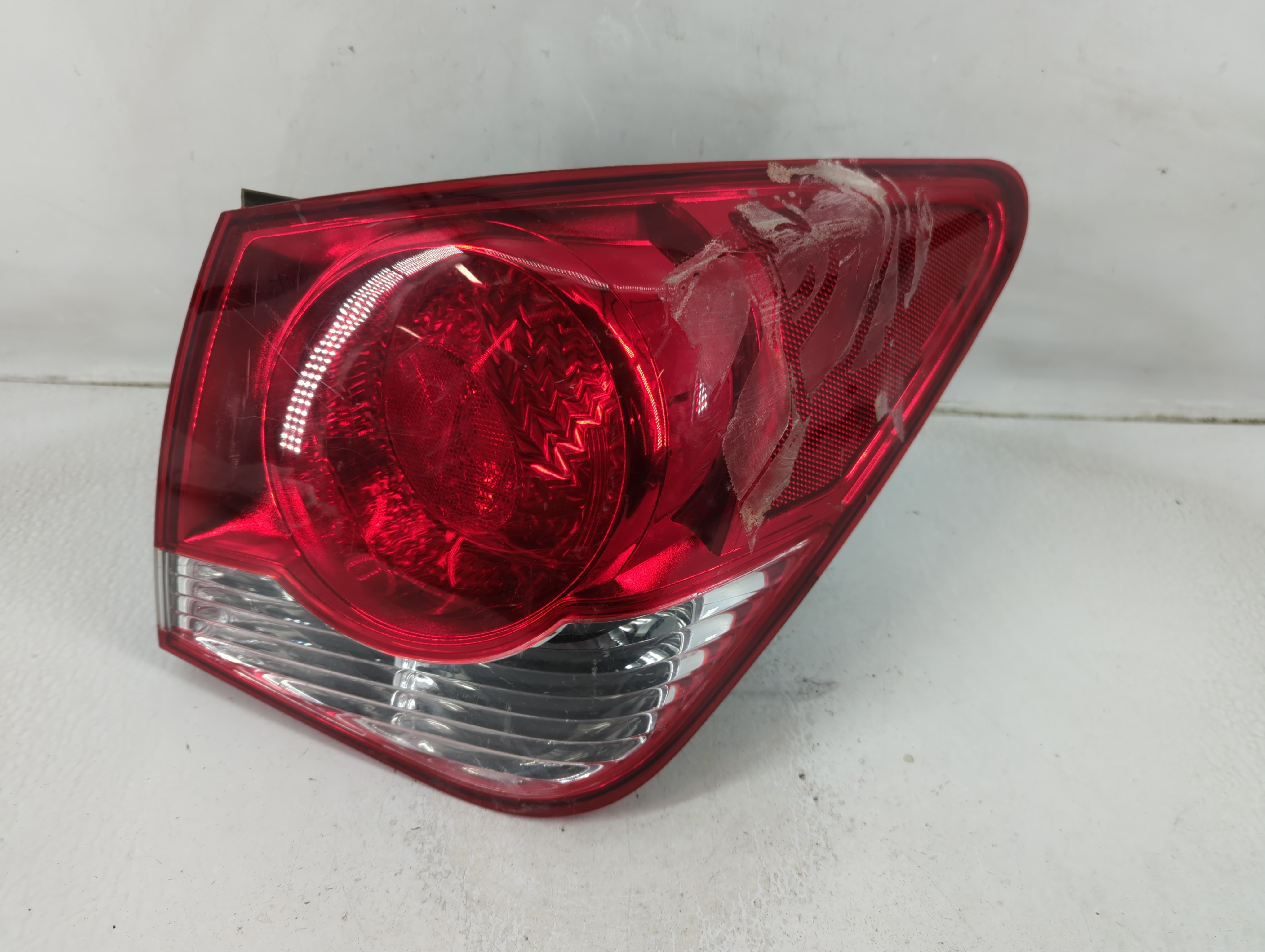 Picture of 2001-2002 Dodge Stratus Passenger Right Side Tail Light Taillight Oem 1187633