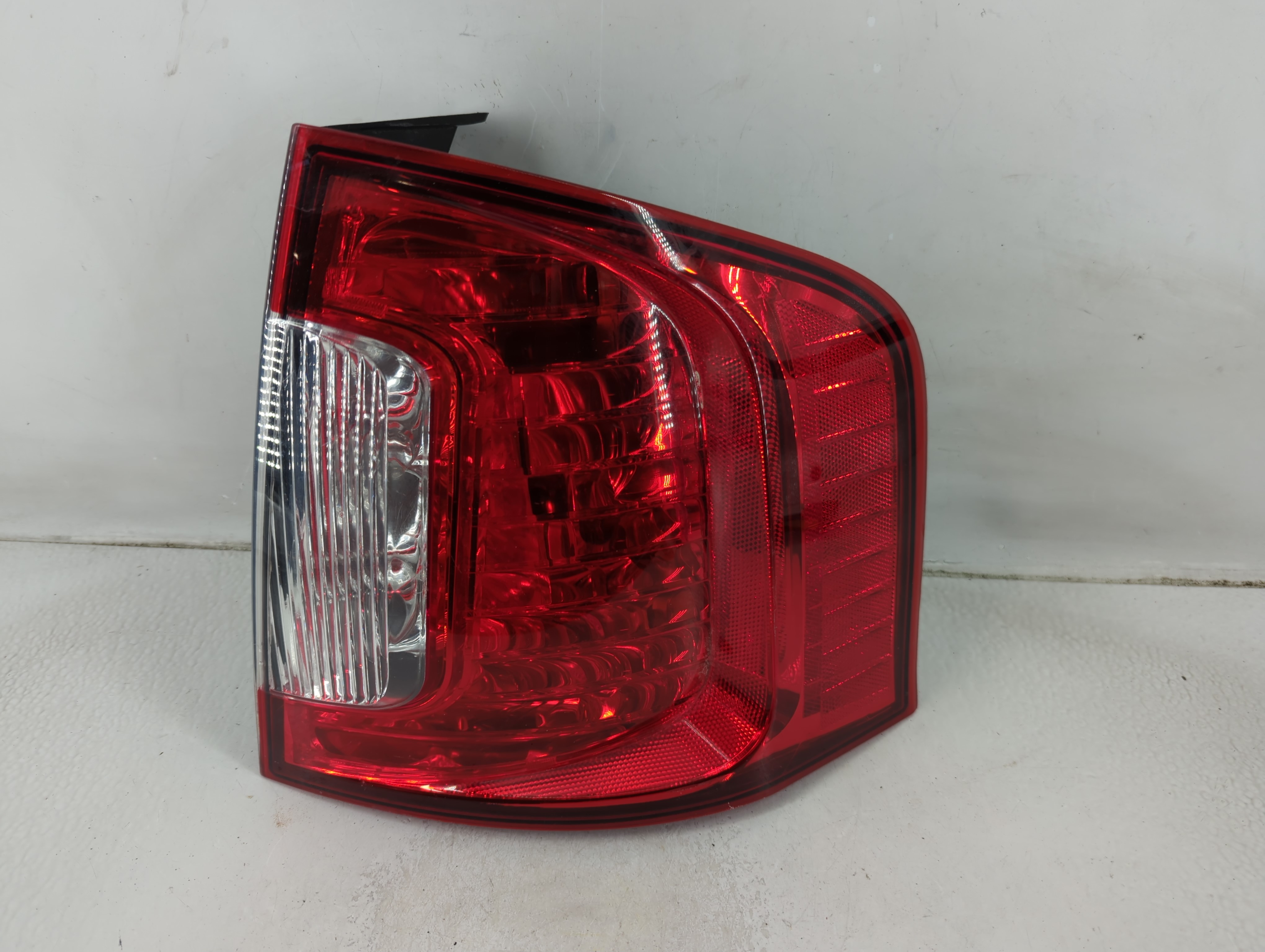 Picture of 2011-2014 Ford Edge Passenger Right Side Tail Light Taillight Oem 1187635