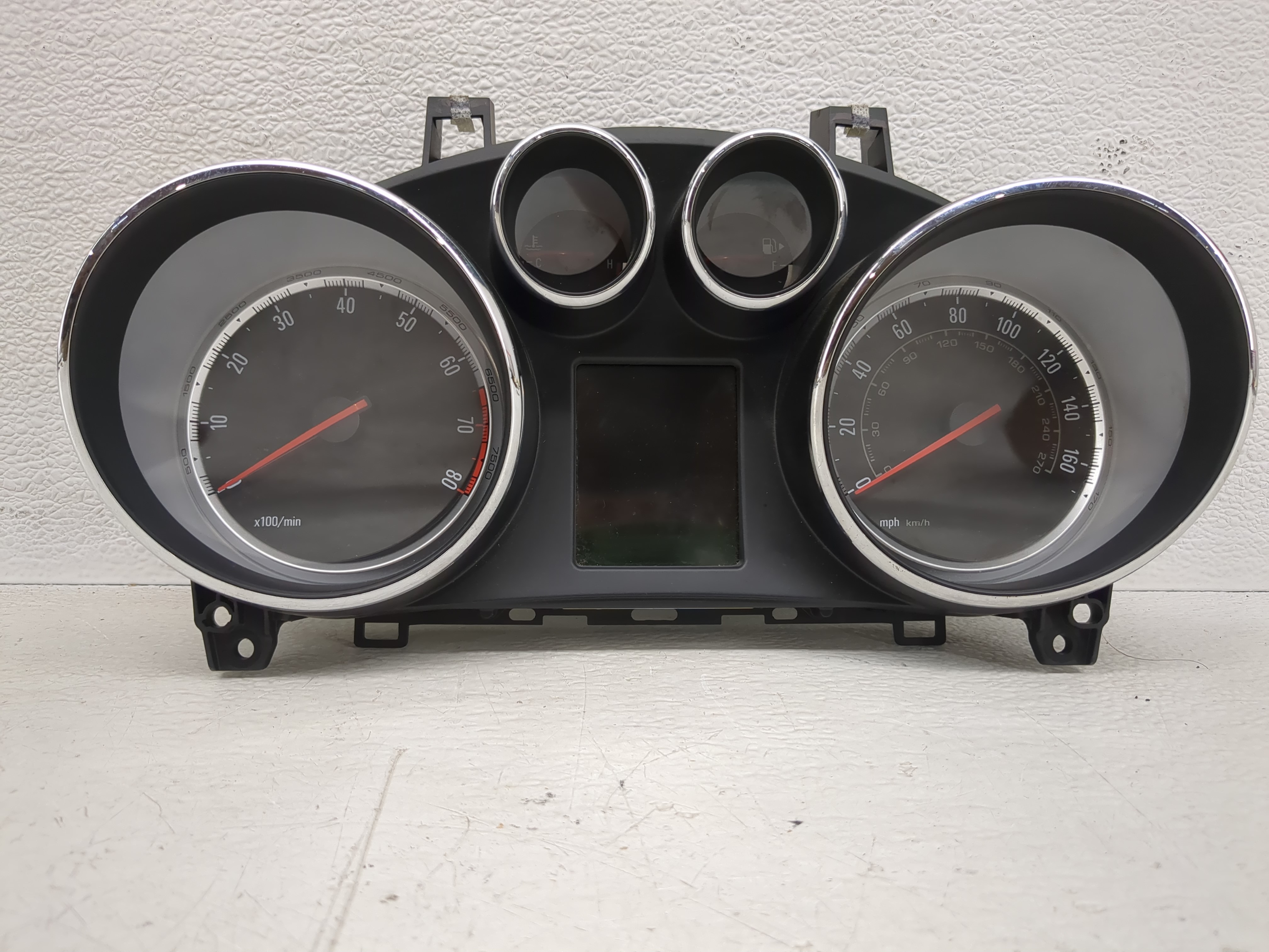 2016-2016 Buick Encore Speedometer Instrument Cluster Gauges 42347914 1187682 - Oemusedautoparts1.com