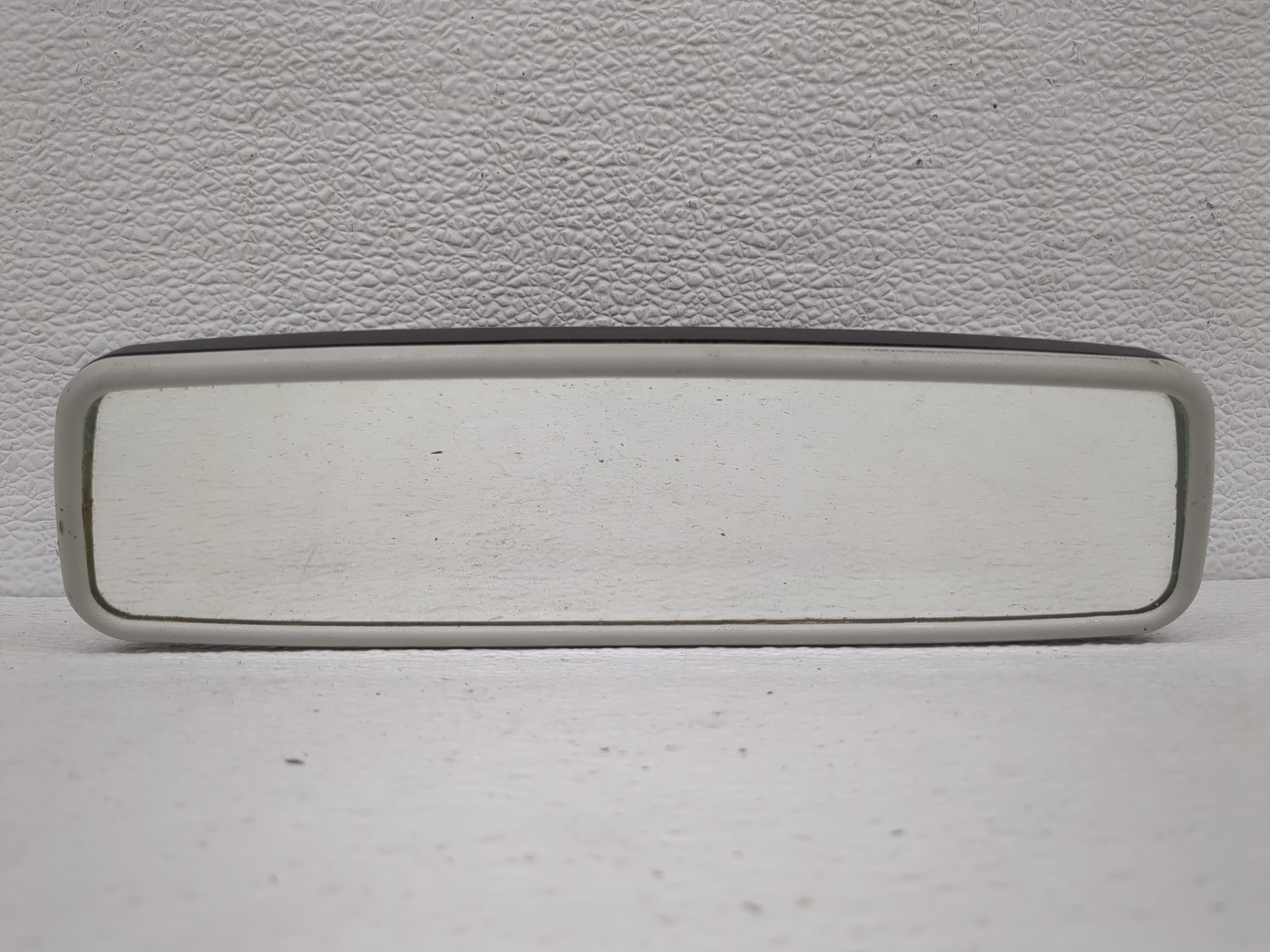 2010-2021 Volkswagen Jetta Interior Rear View Mirror Oem 1187698 - Oemusedautoparts1.com