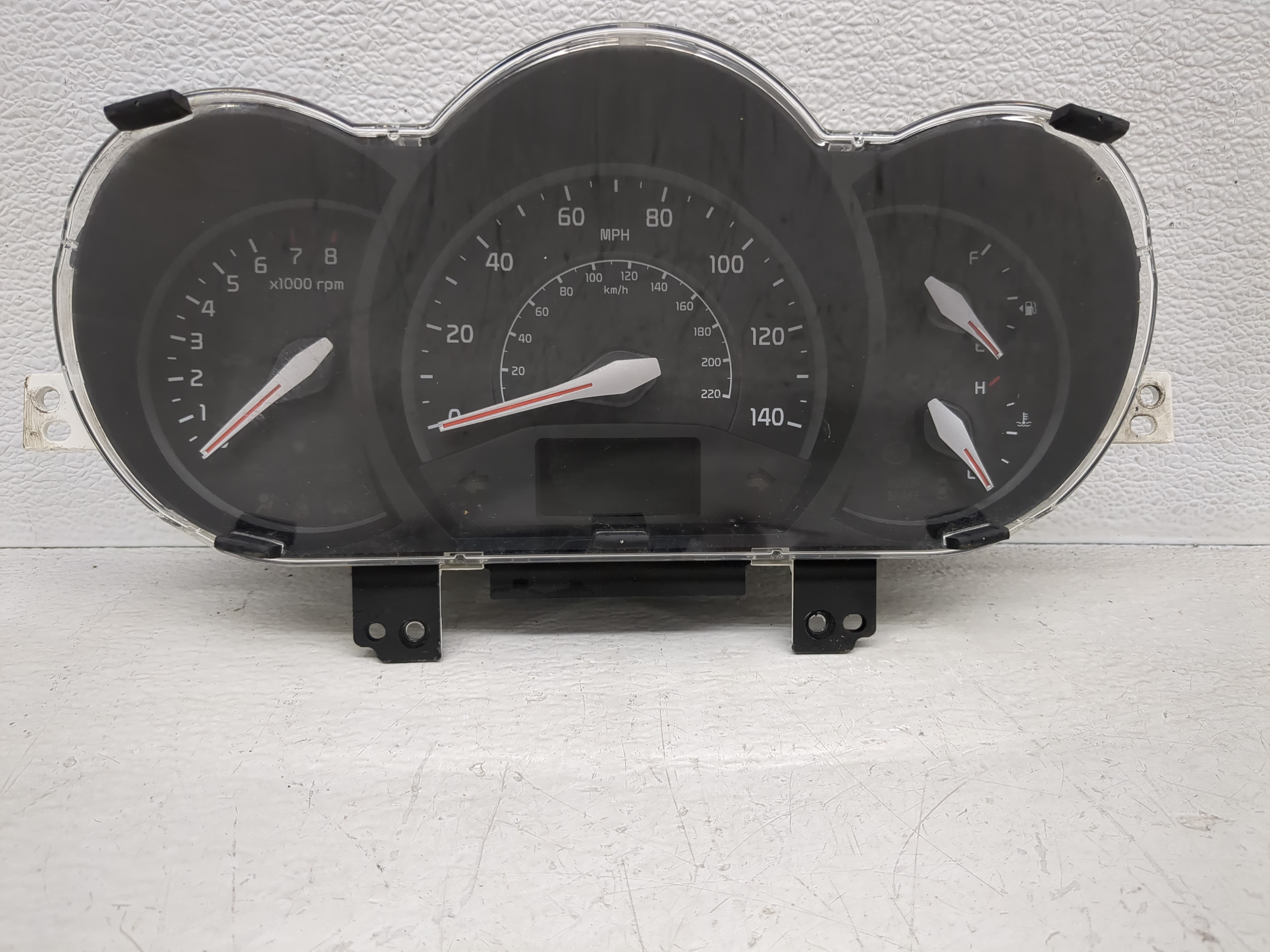 2014-2015 Kia Rio Speedometer Instrument Cluster Gauges 94022-1w118 1187725 - Oemusedautoparts1.com