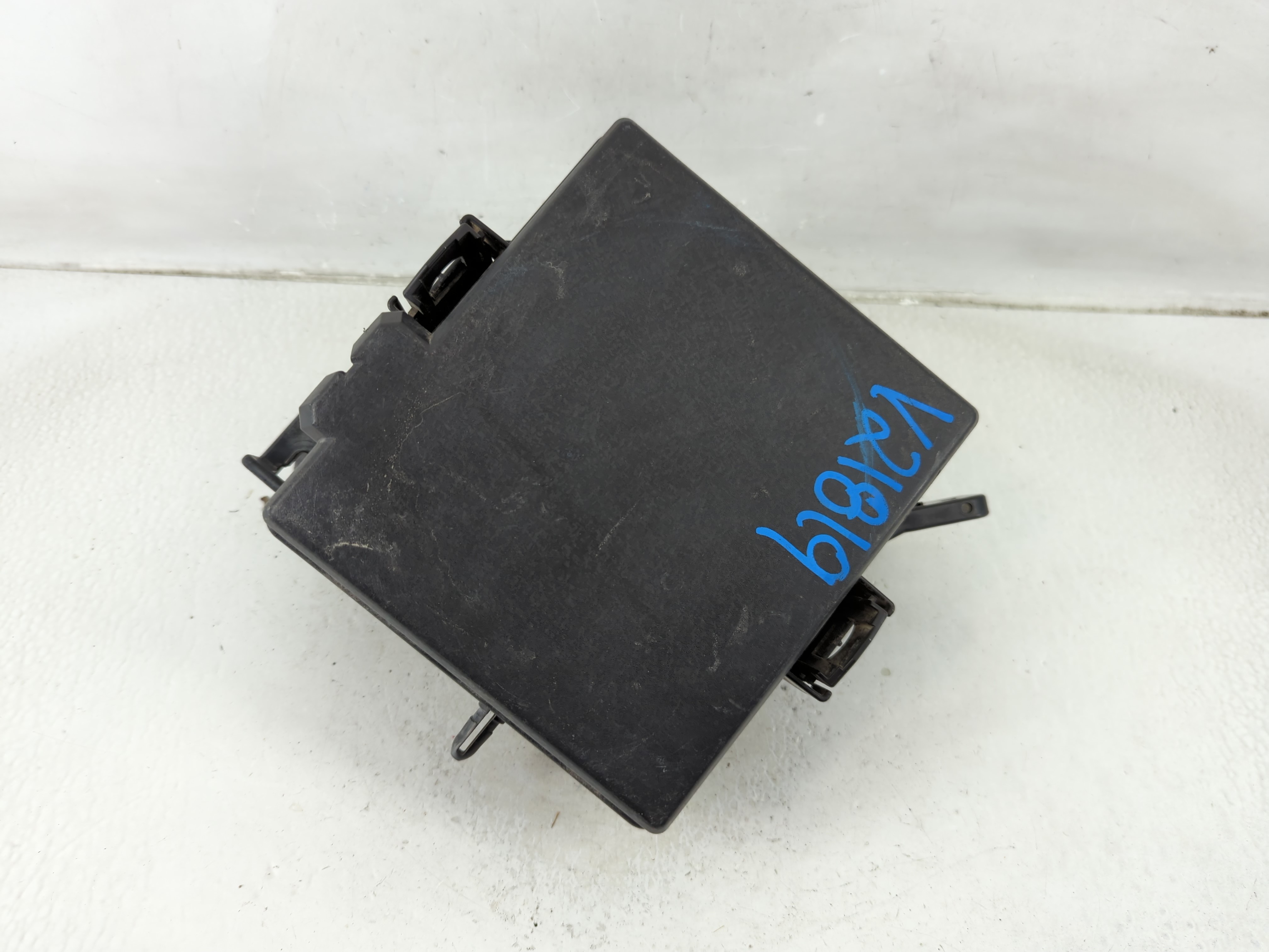 2019-2021 Hyundai Tucson Fusebox Fuse Box Relay Module 91956-d3020 1187753 - Oemusedautoparts1.com