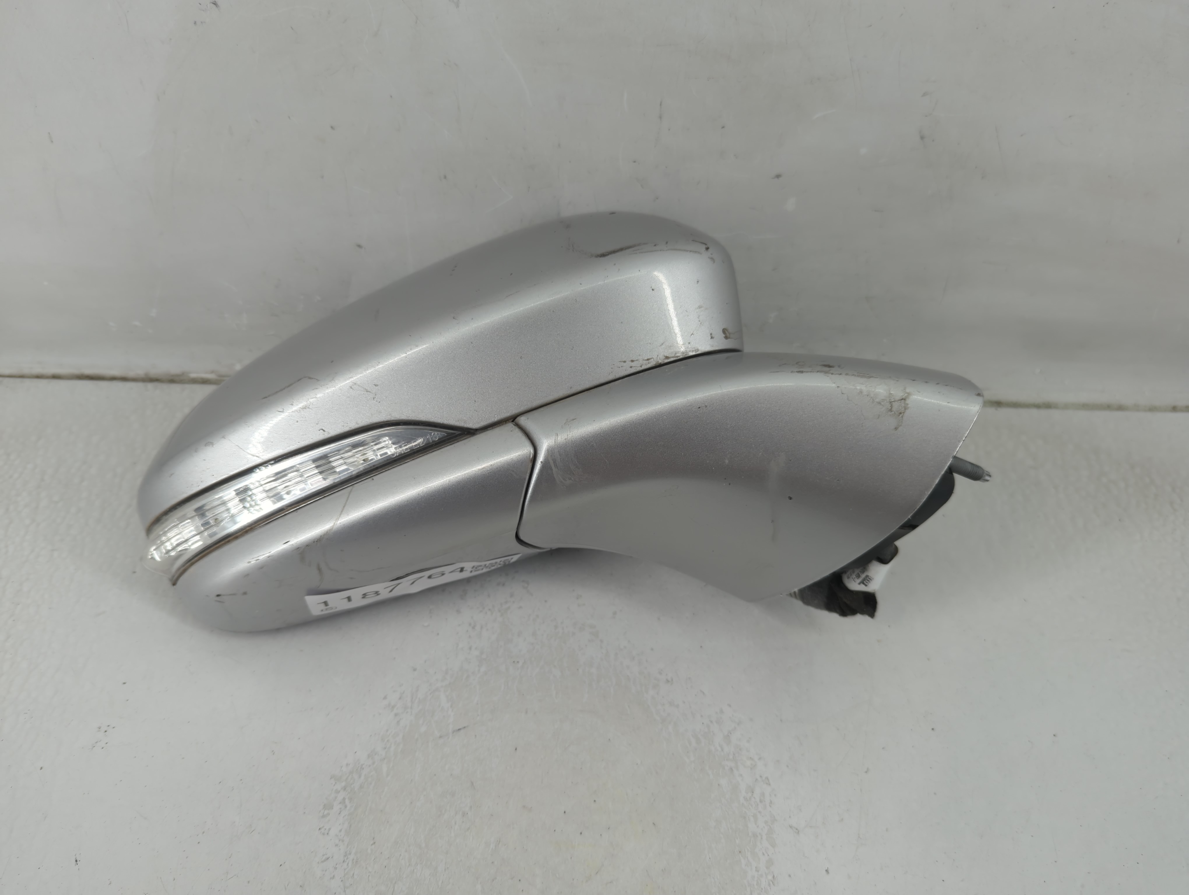2019-2020 Ford Fusion Passenger Right Side View Power Door Mirror Silver 1187764 - Oemusedautoparts1.com