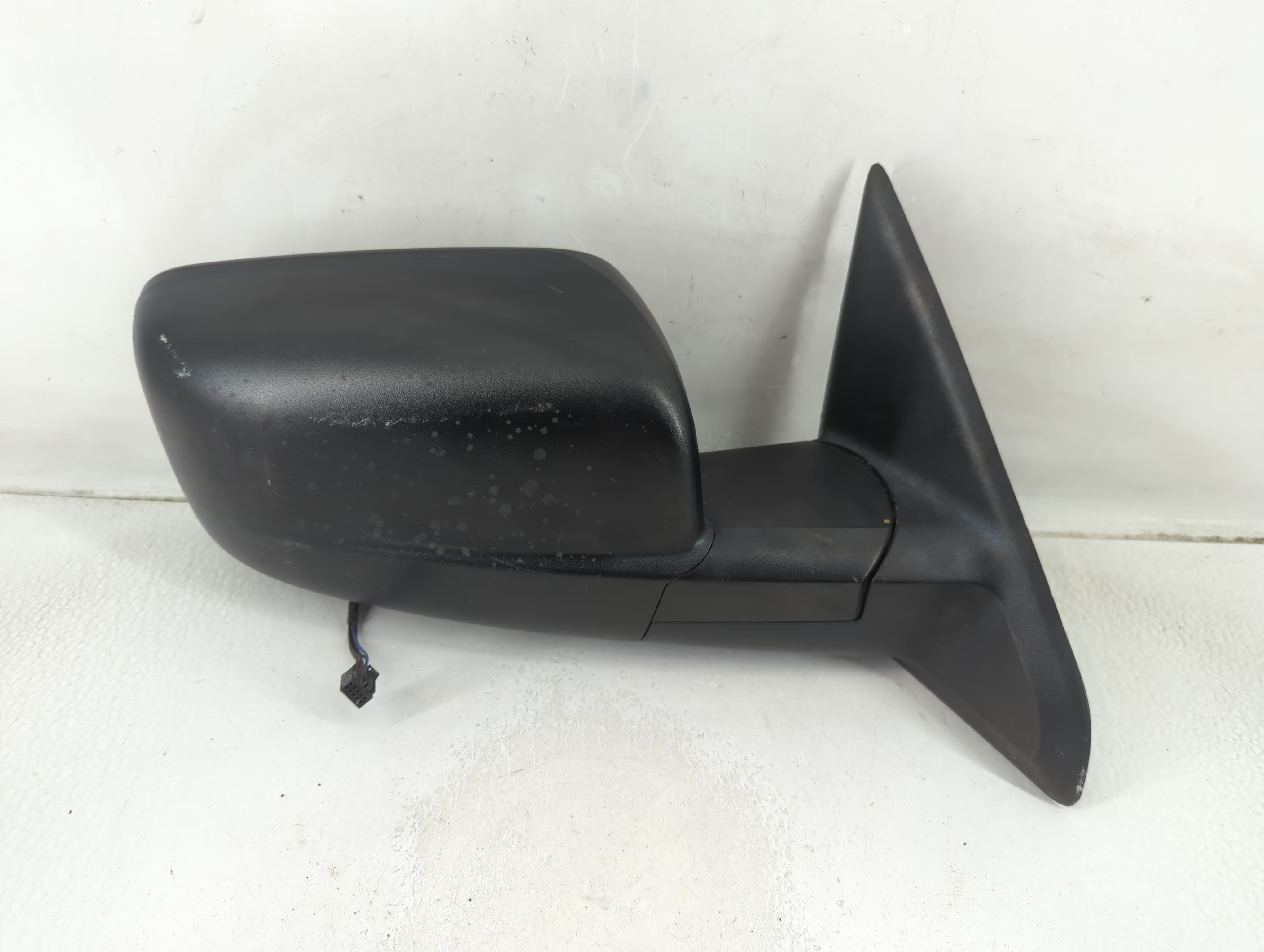 Dodge Ram 1500 Passenger Right Side View Power Door Mirror Black 1187765 - Oemusedautoparts1.com