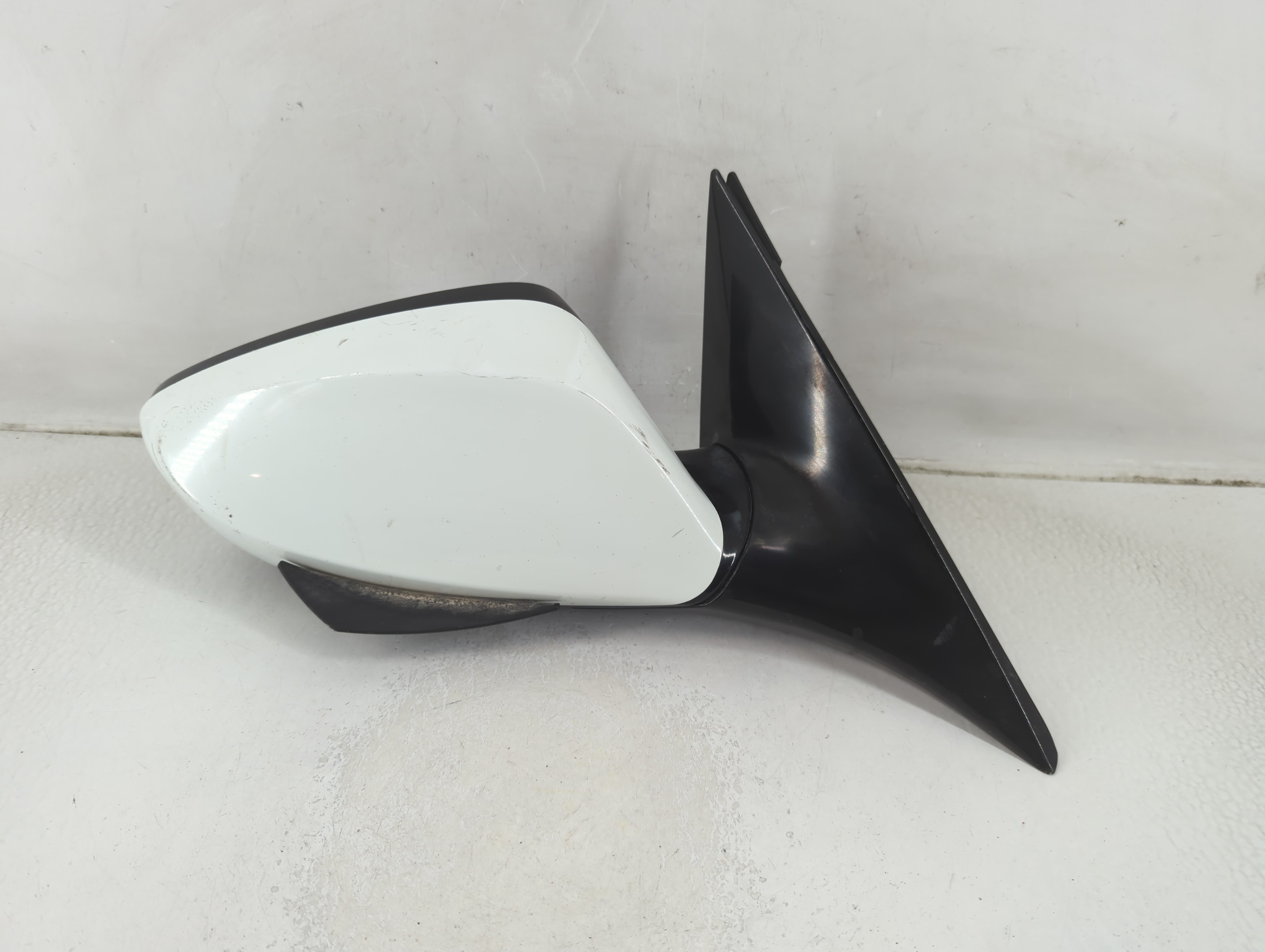 Picture of 2012-2014 Hyundai Veloster Passenger Right Side View Power Door Mirror 1187768