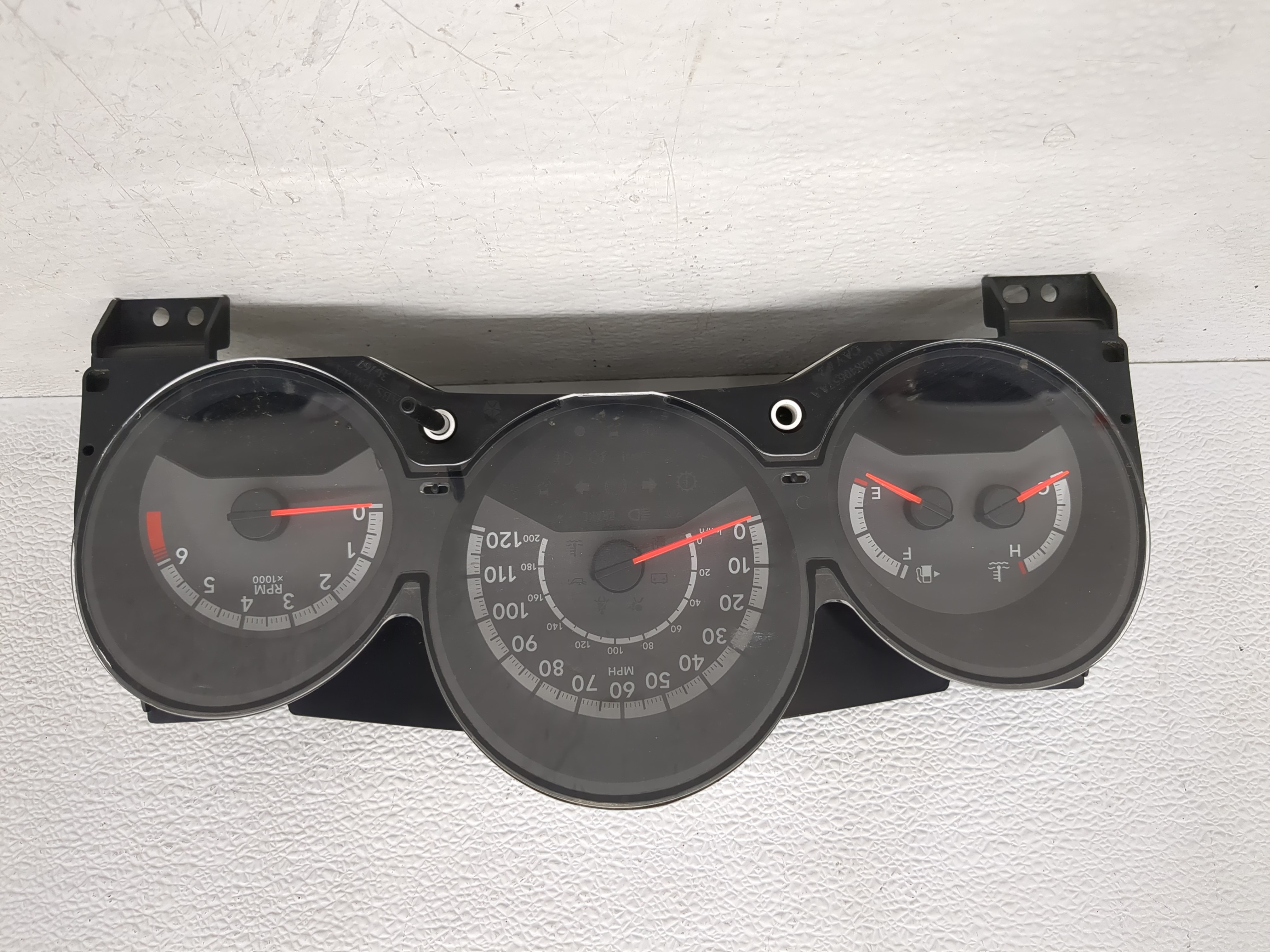 2010-2010 Dodge Avenger Speedometer Instrument Cluster Gauges 1187781 - Oemusedautoparts1.com