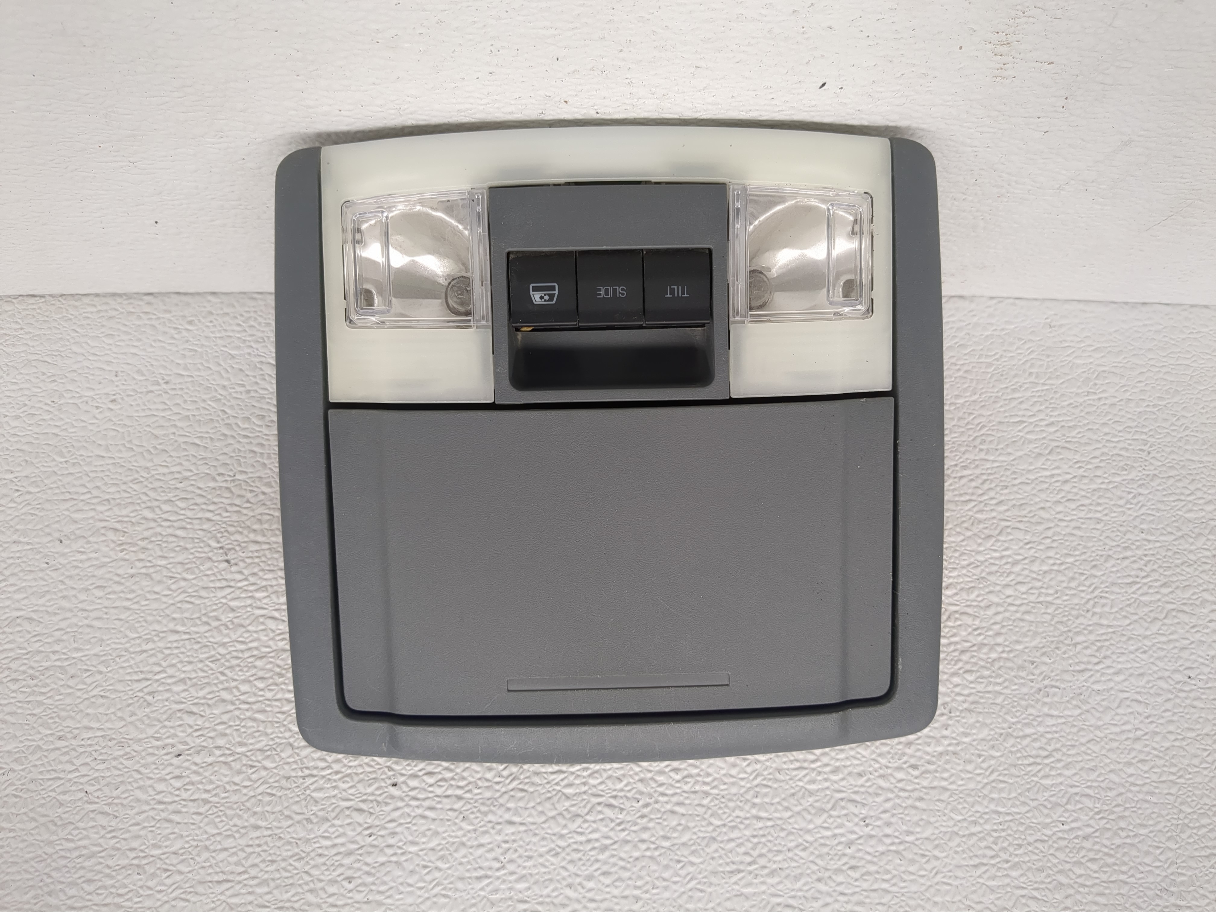 2012 Ford F-150 Overhead Roof Console 1187824 - Oemusedautoparts1.com