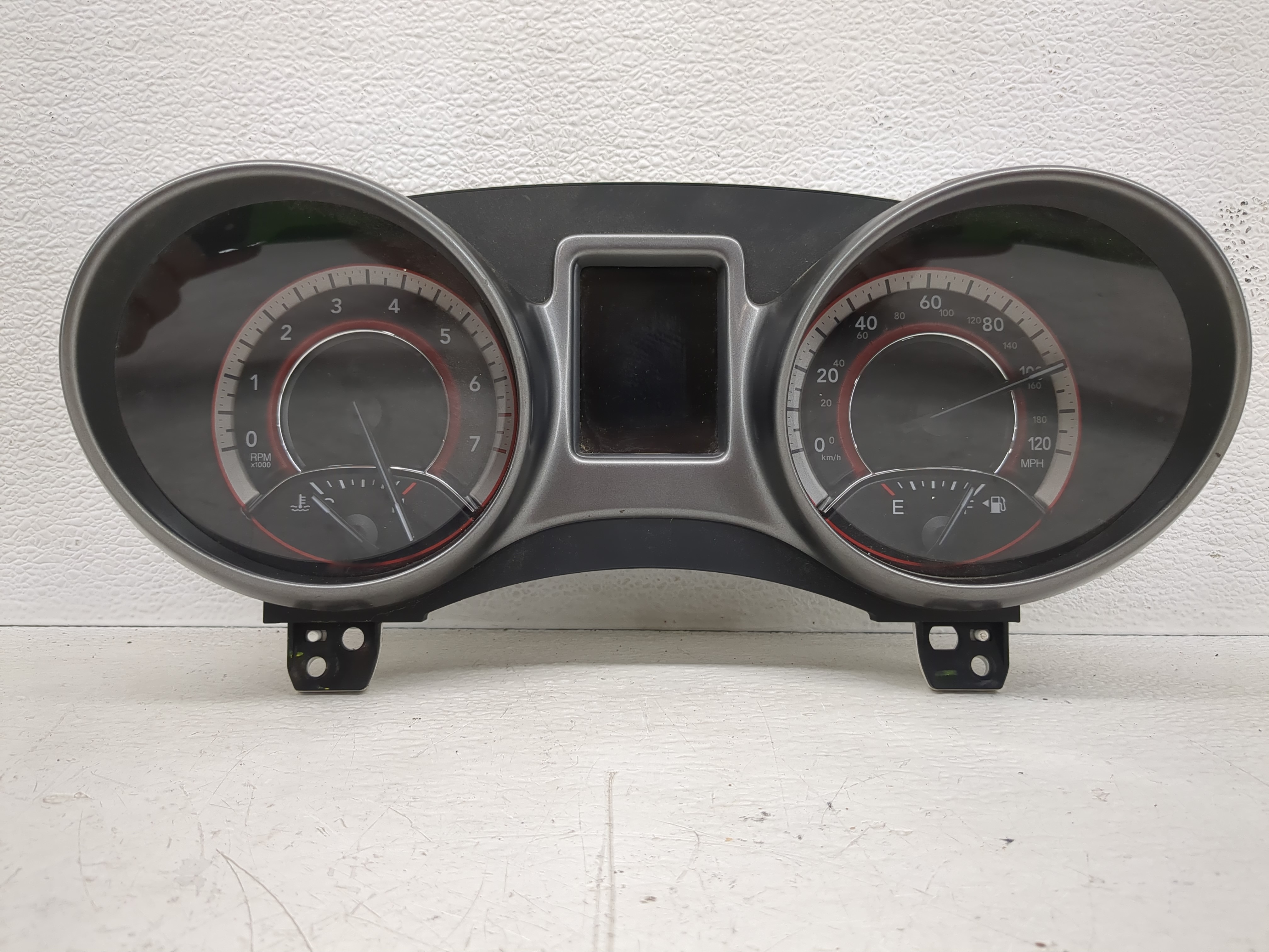 Picture of 2015 Dodge Journey Speedometer Instrument Cluster Gauges 68249018aa 1187833