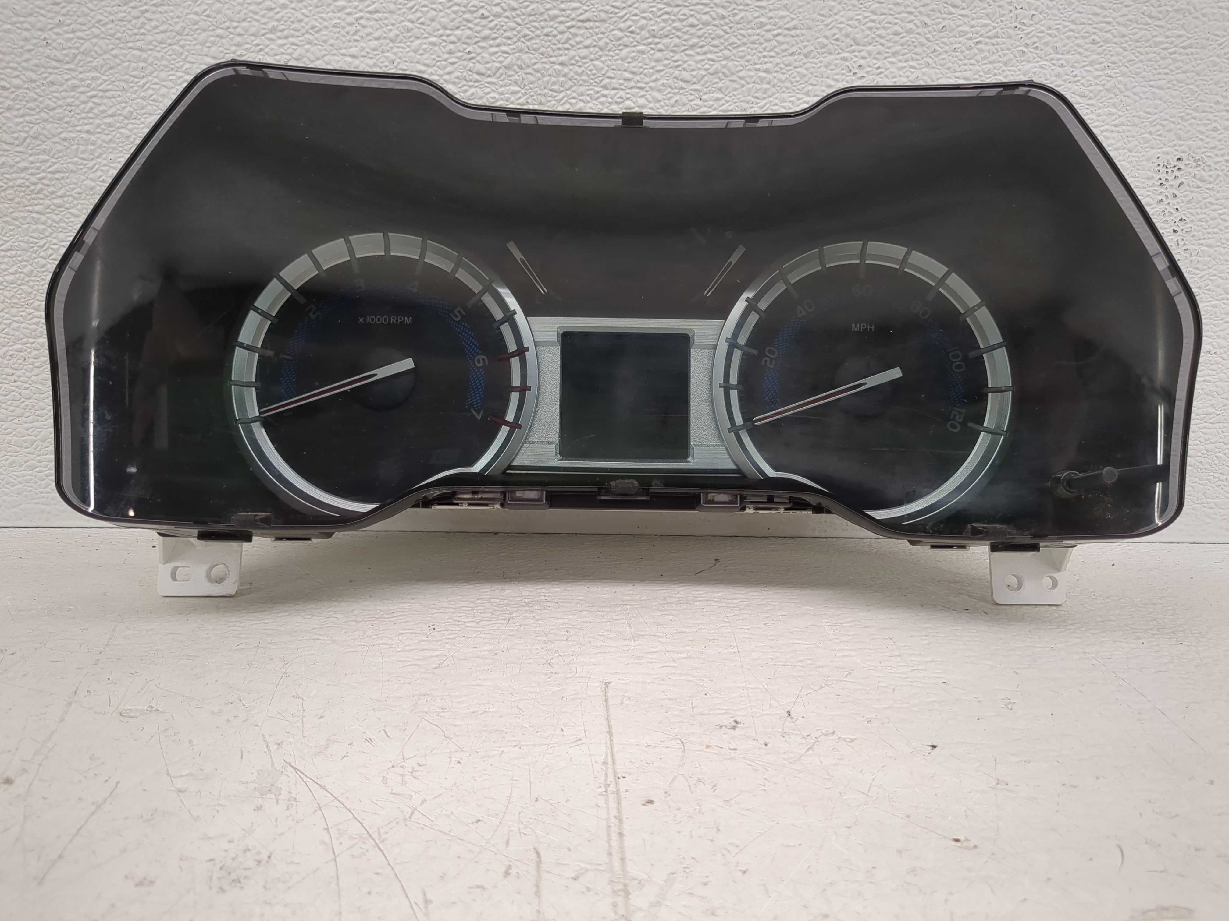 2016-2019 Toyota 4runner Speedometer Instrument Cluster Gauges 1187835 - Oemusedautoparts1.com