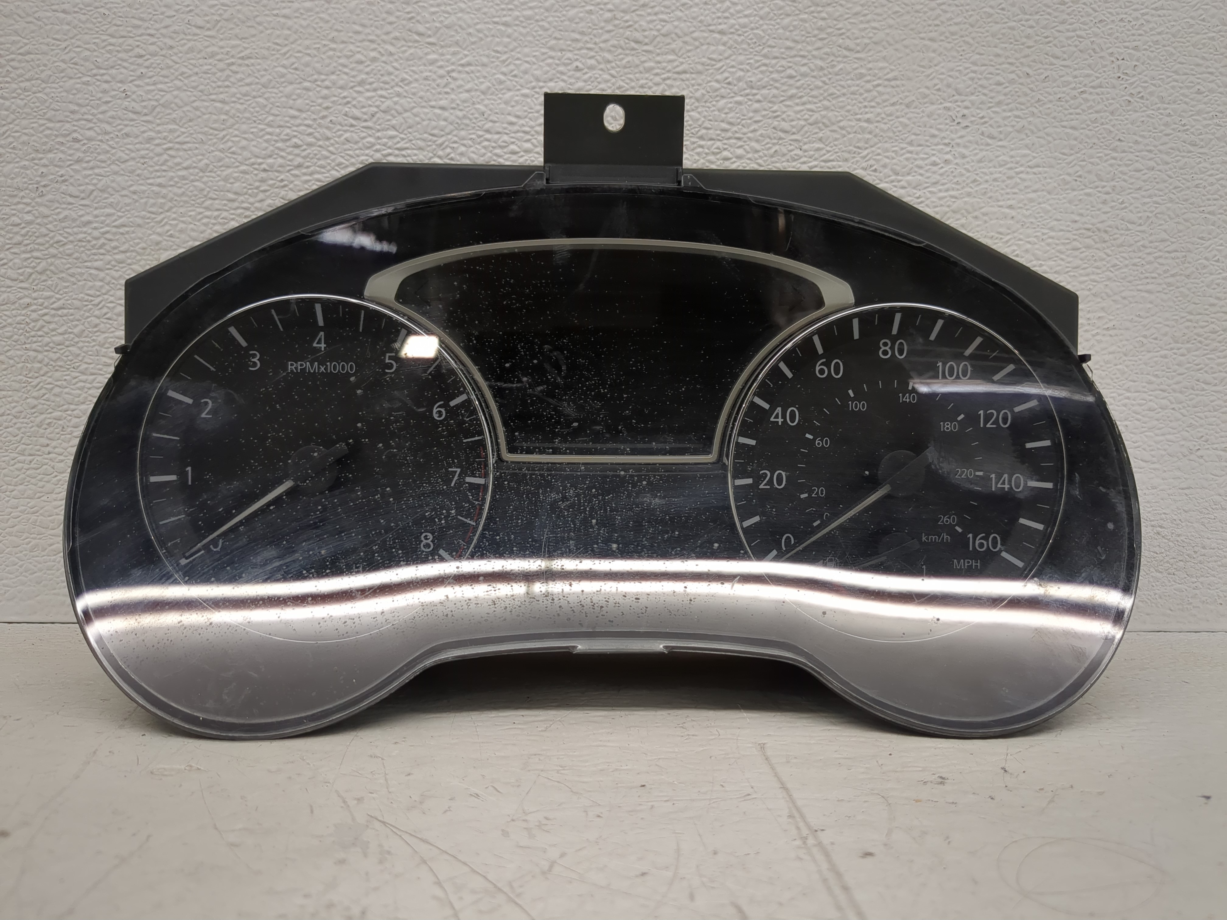 2016-2017 Nissan Altima Speedometer Instrument Cluster Gauges 1187850 - Oemusedautoparts1.com