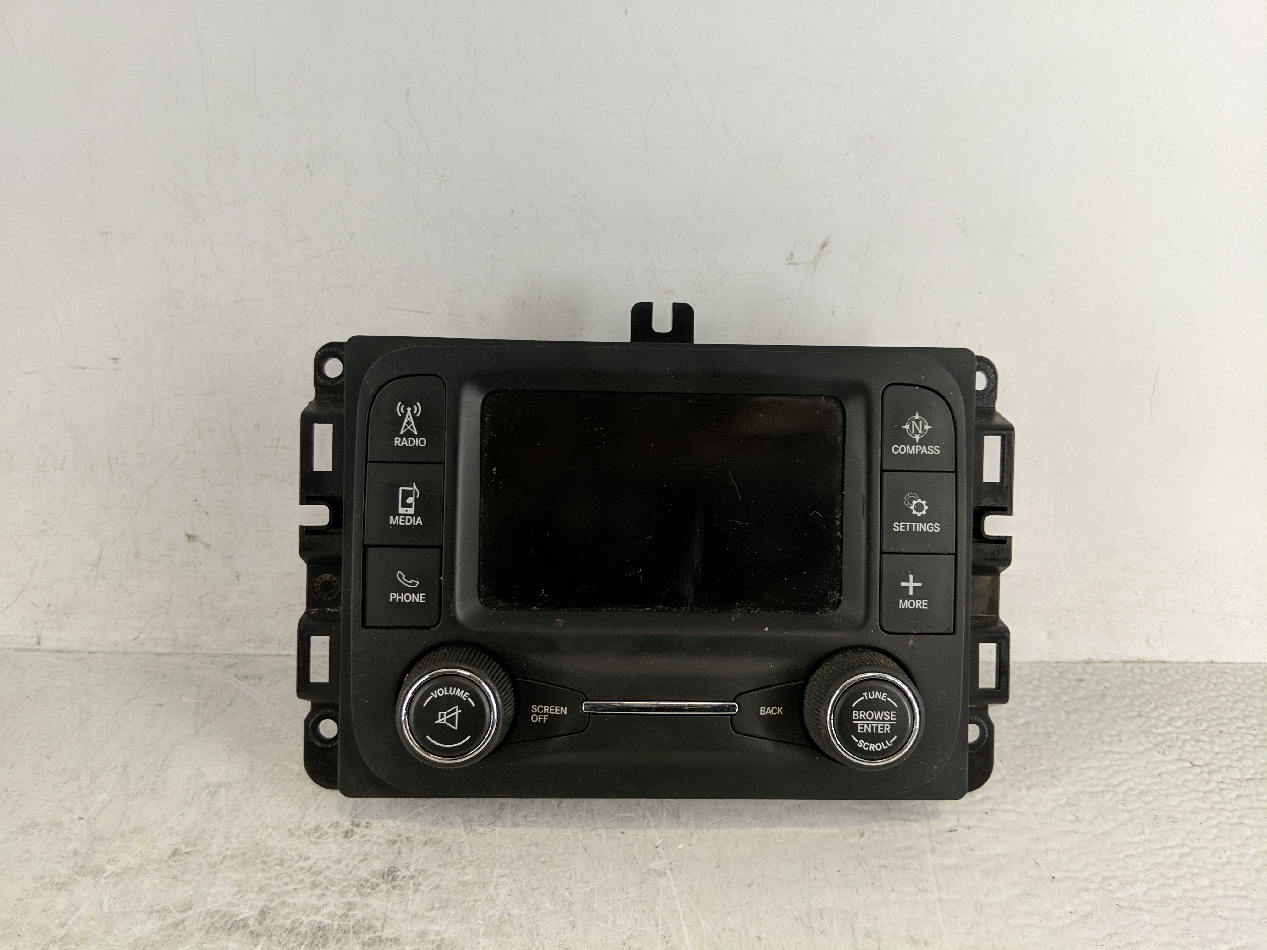 Picture of Dodge Ram 1500 Am Fm Cd Player Radio Receiver 1187901