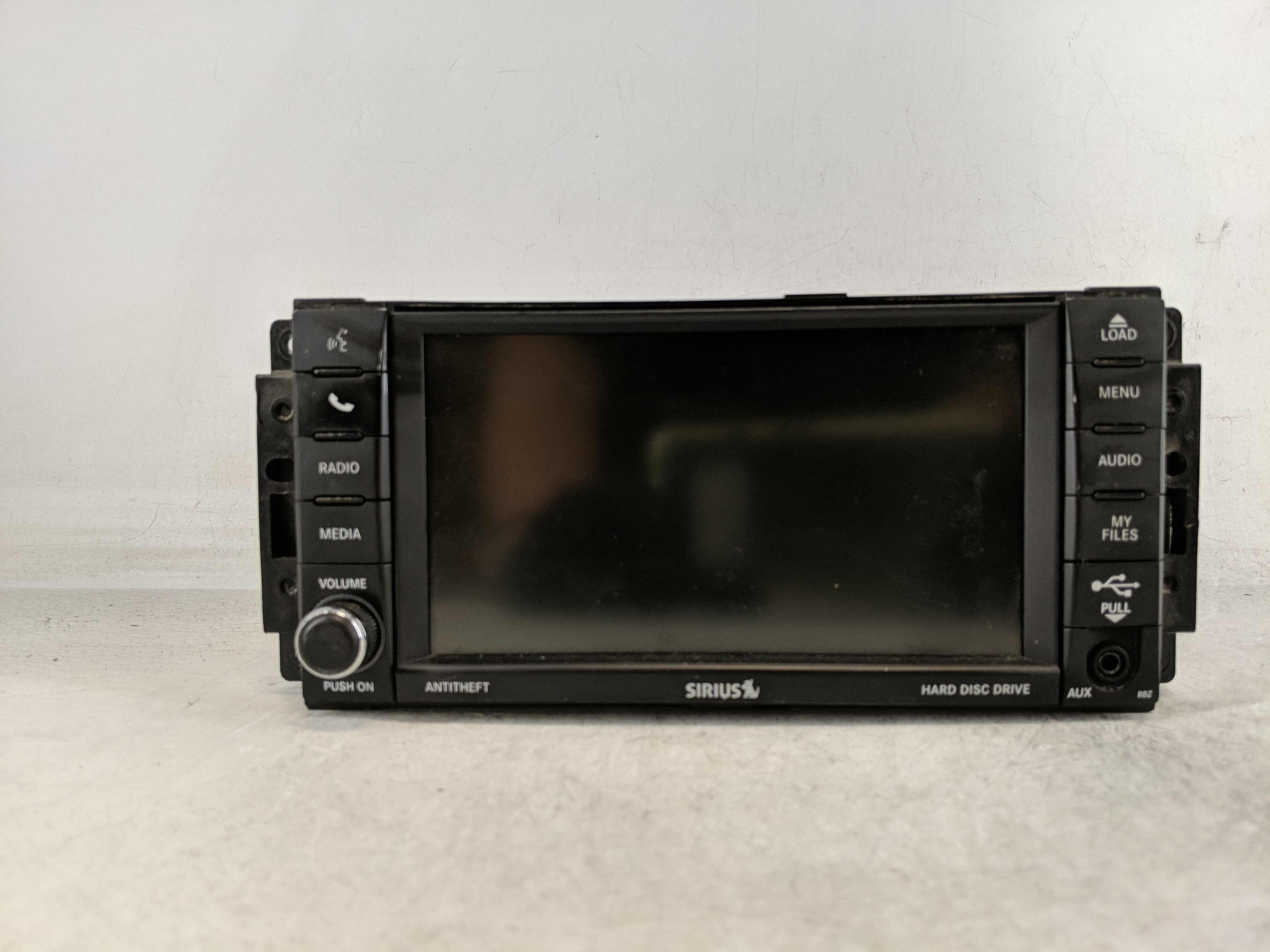 Dodge Caravan Am Fm Cd Player Radio Receiver 1187902 - Oemusedautoparts1.com