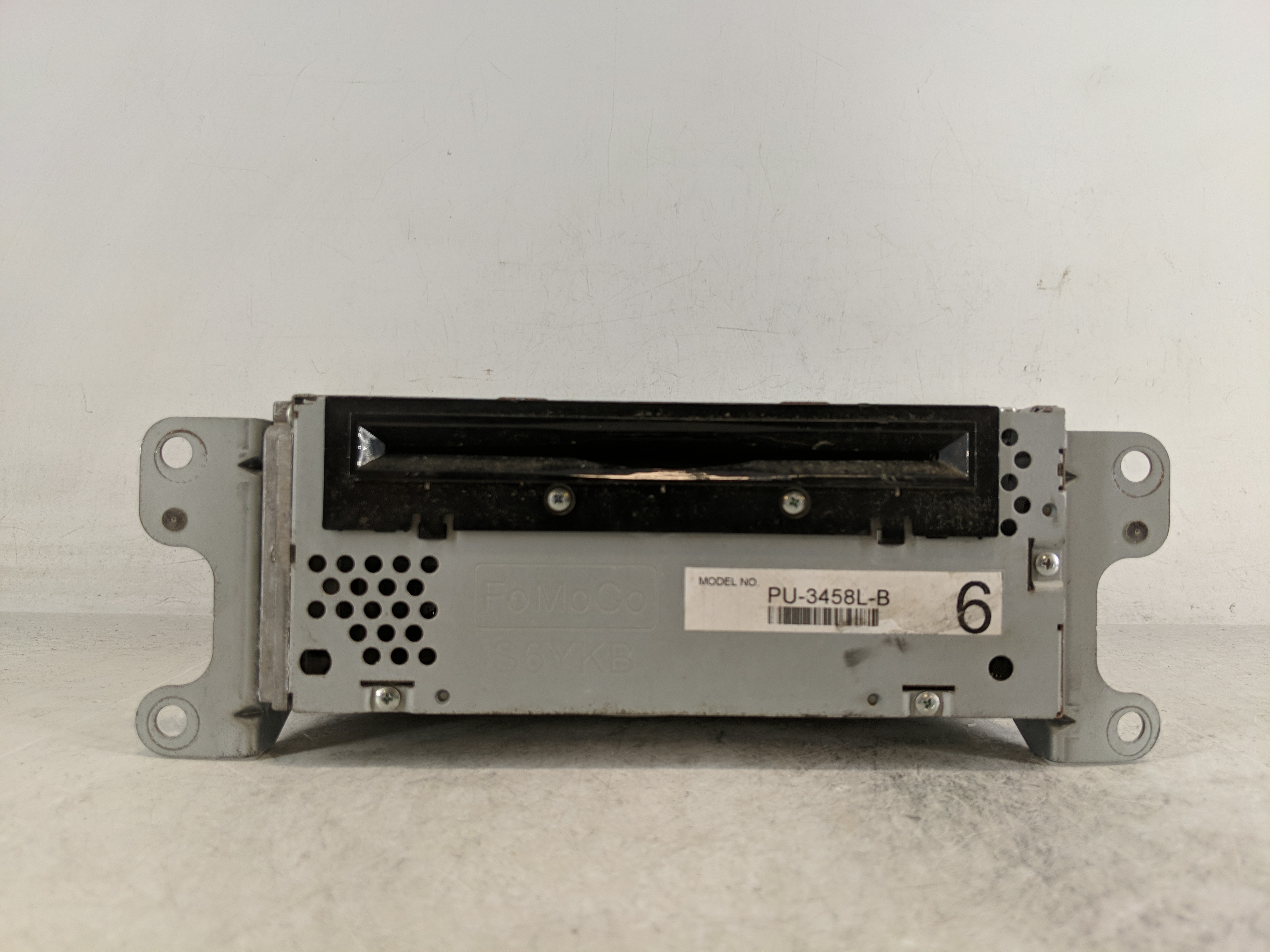 Picture of 2012-2012 Ford Explorer Am Fm Cd Player Radio Receiver 1187908